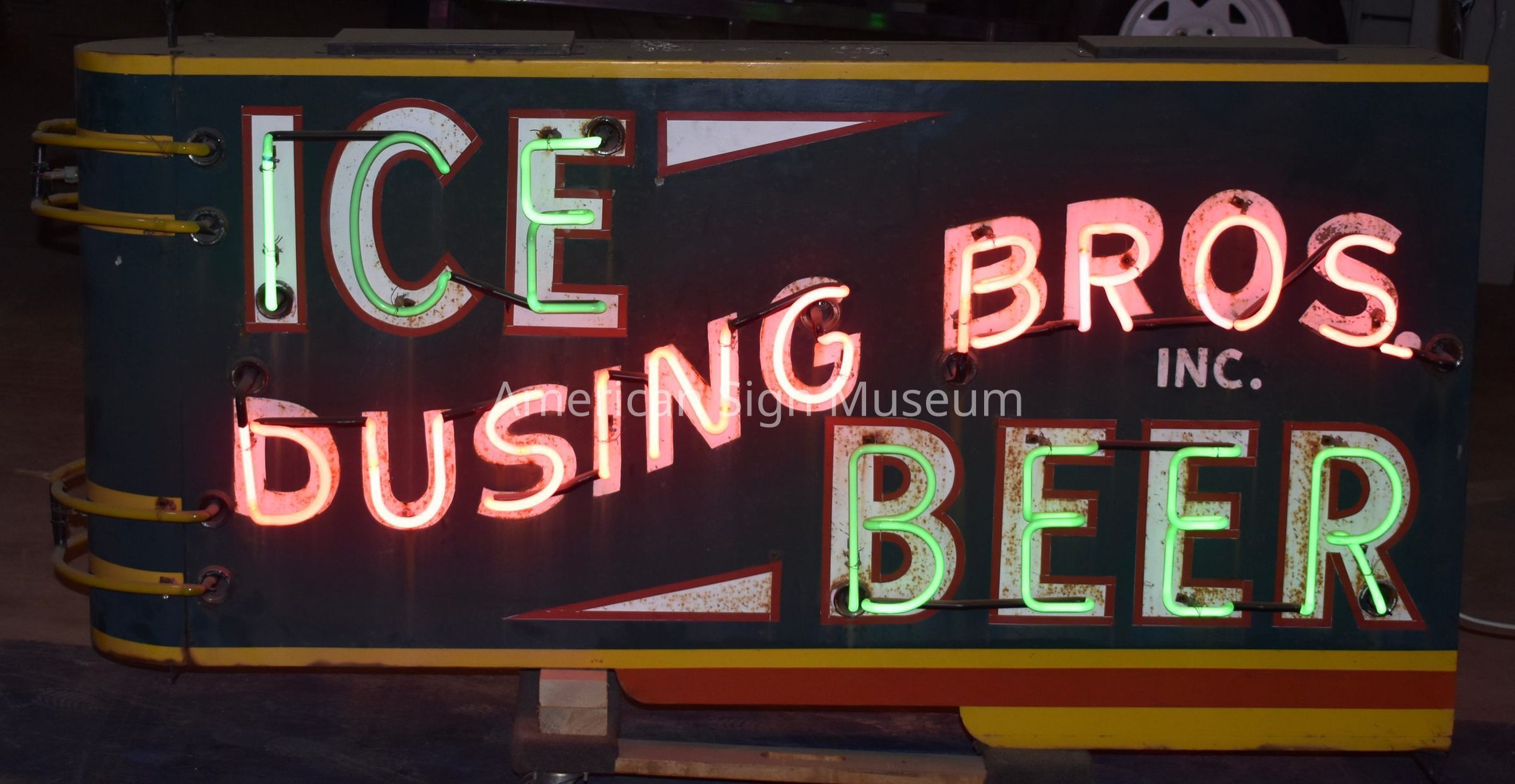Dusing Bros. Ice Neon Sign picture number 1