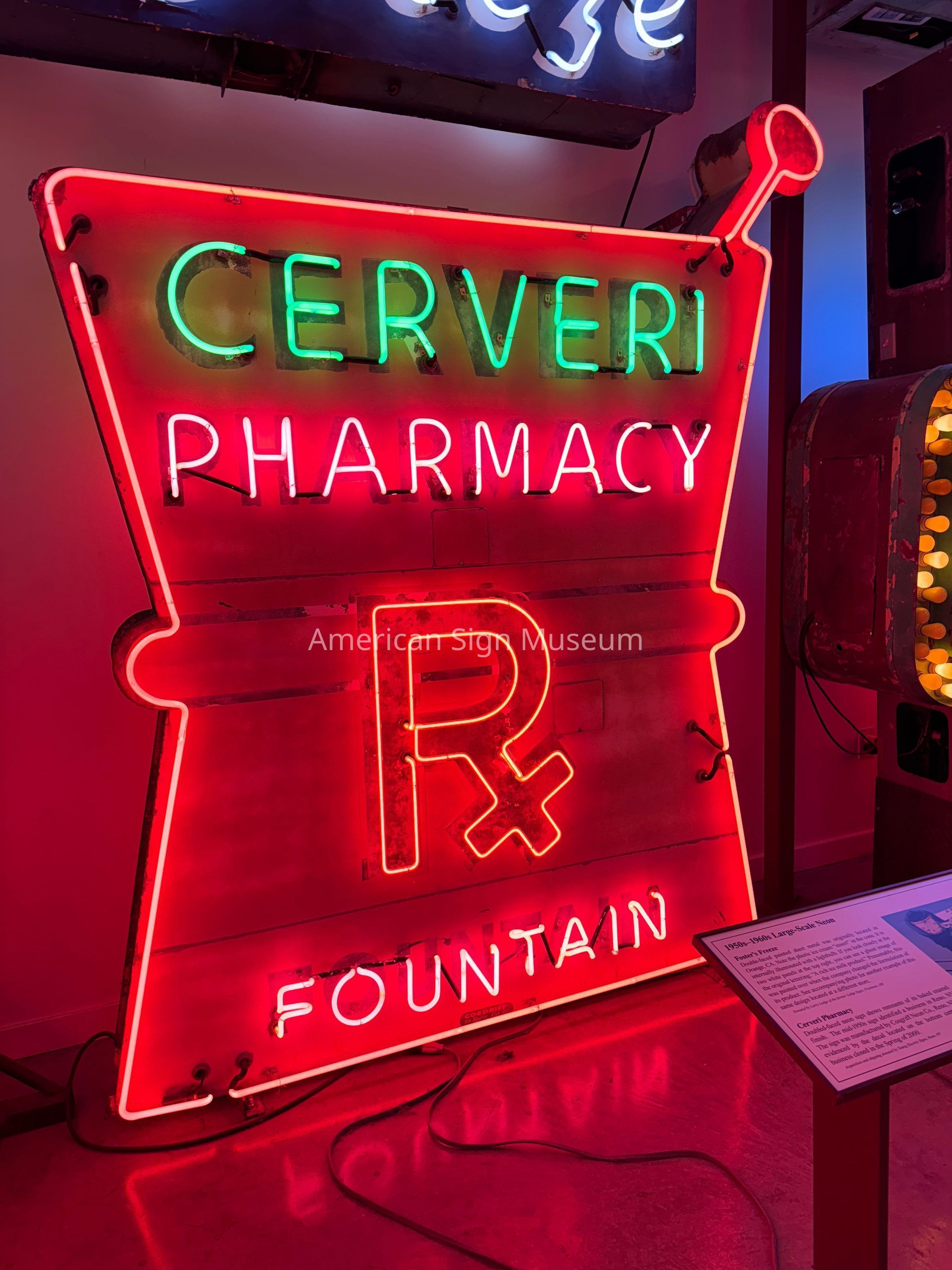Cerveri Pharmacy Neon Sign picture number 1