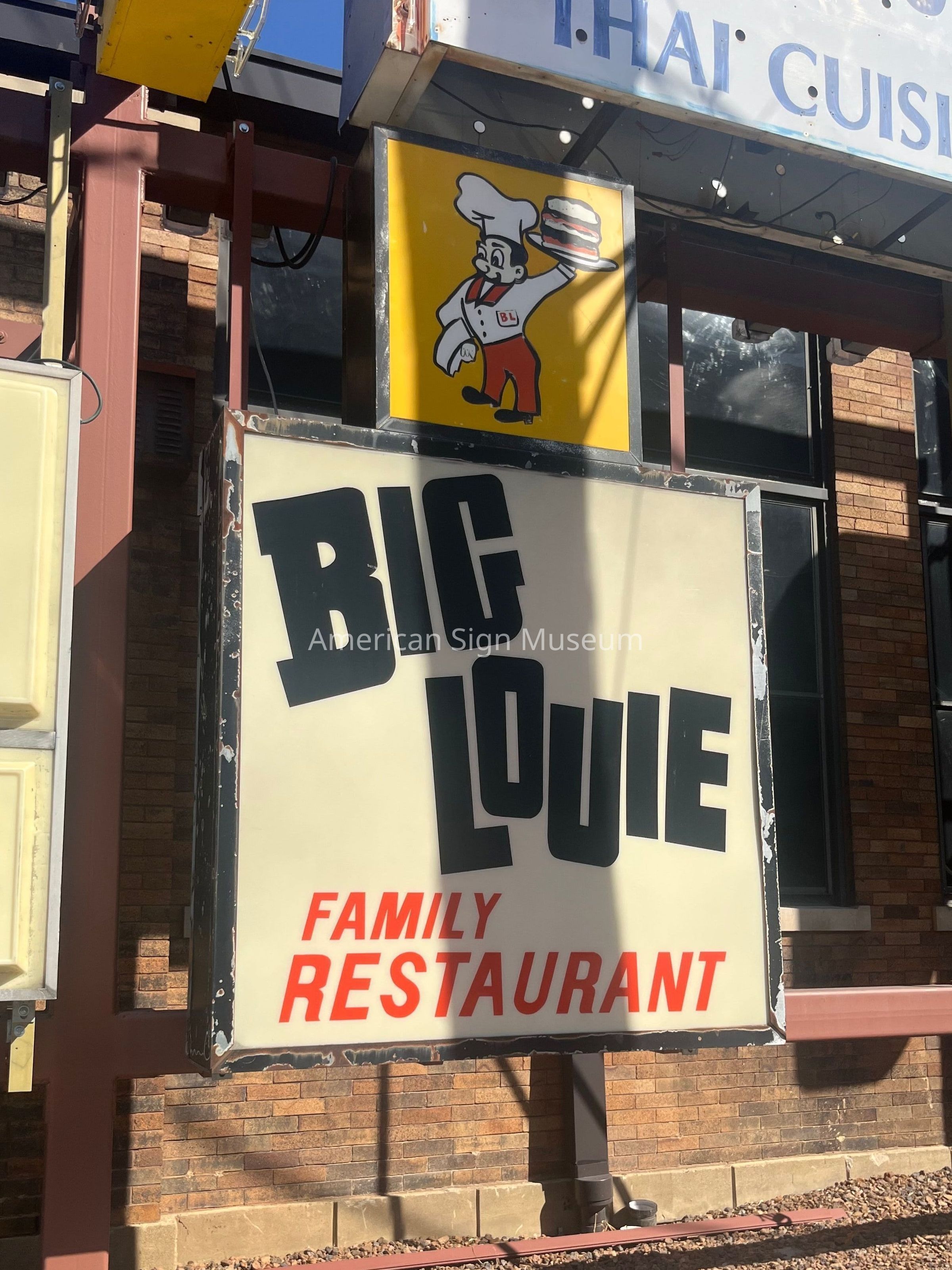 Big Louie Restaurant Sign picture number 1