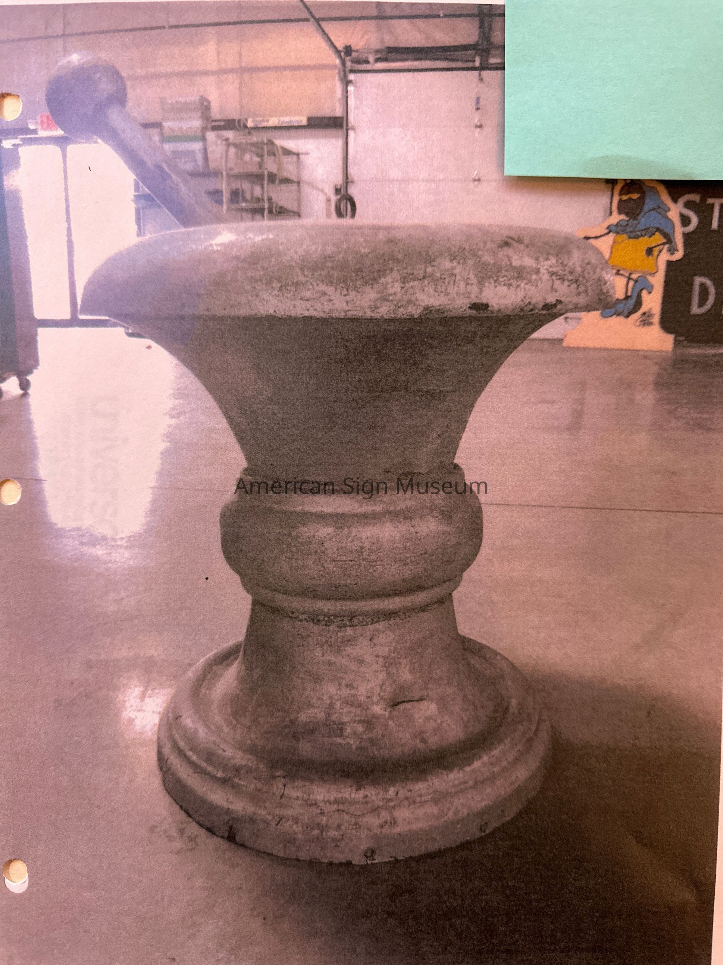 Mortar & Pestle Trade Sign picture number 1