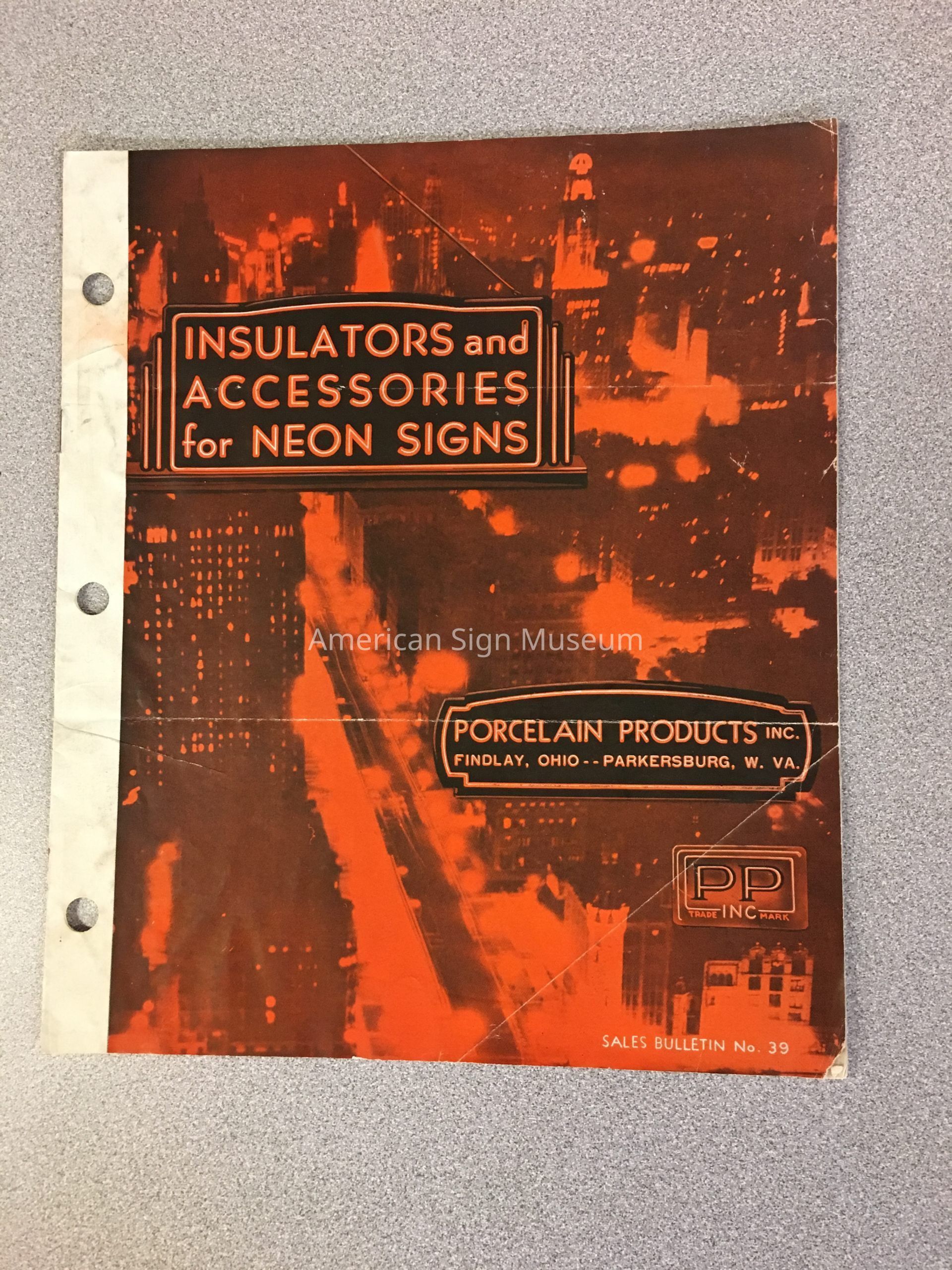 Insulators and Accessories for Neon Signs - Porcelain Products Catalogue picture number 1