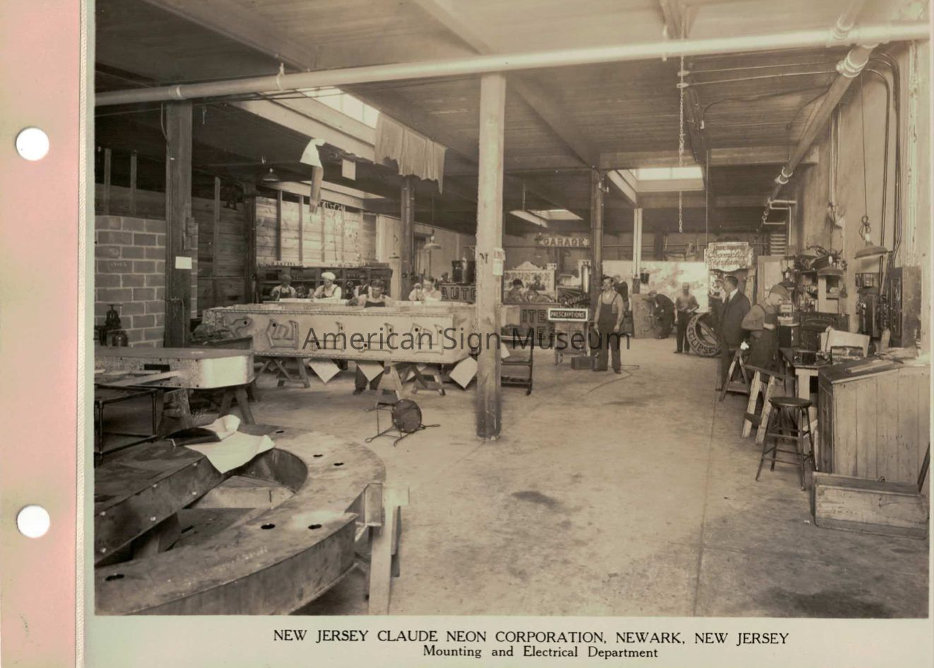 Claude Neon Corp. Newark NJ Employee Photograph picture number 1