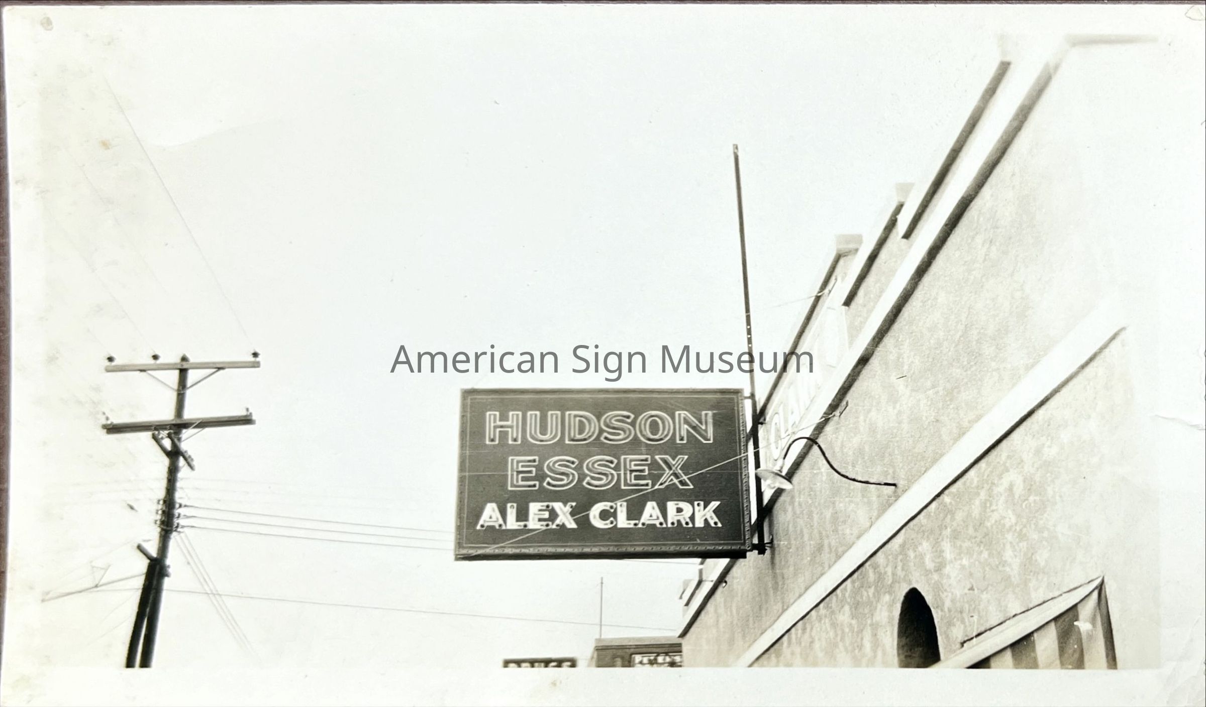 Hudson Essex Alex Clark Early Neon Sign - Photograph picture number 1