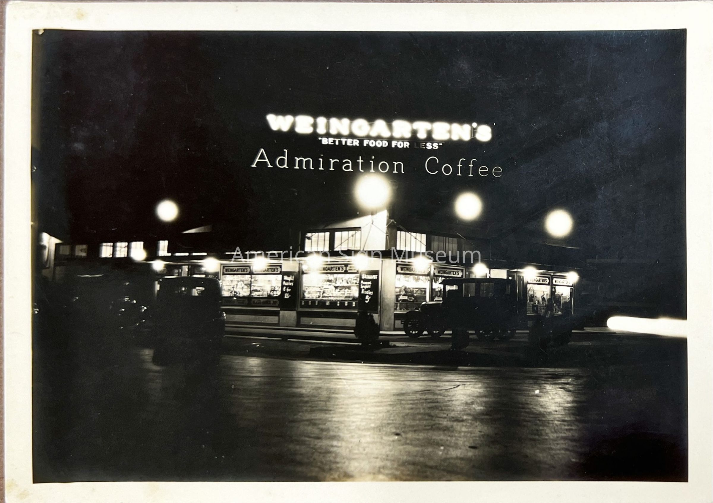 Weingarten's Early Neon Sign - Photograph picture number 1