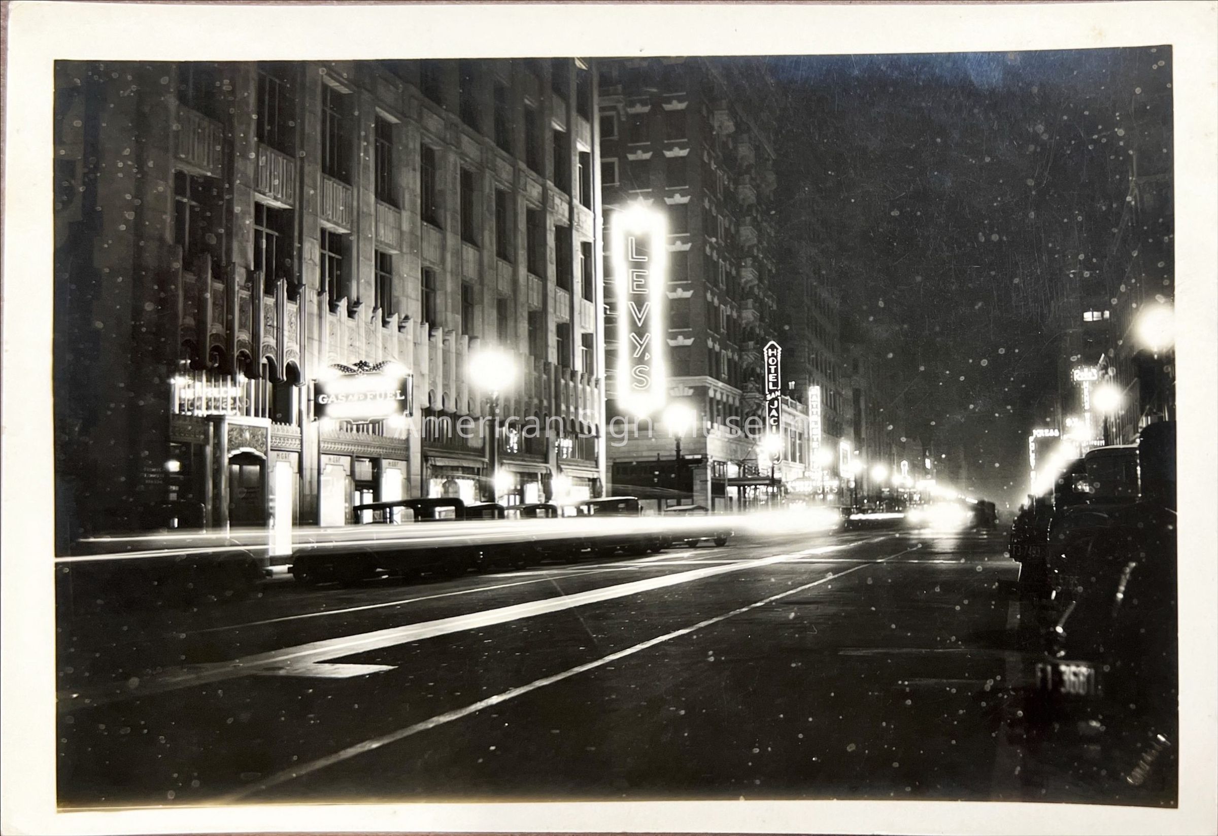 Levy's Early Neon Sign at Night - Photograph picture number 1