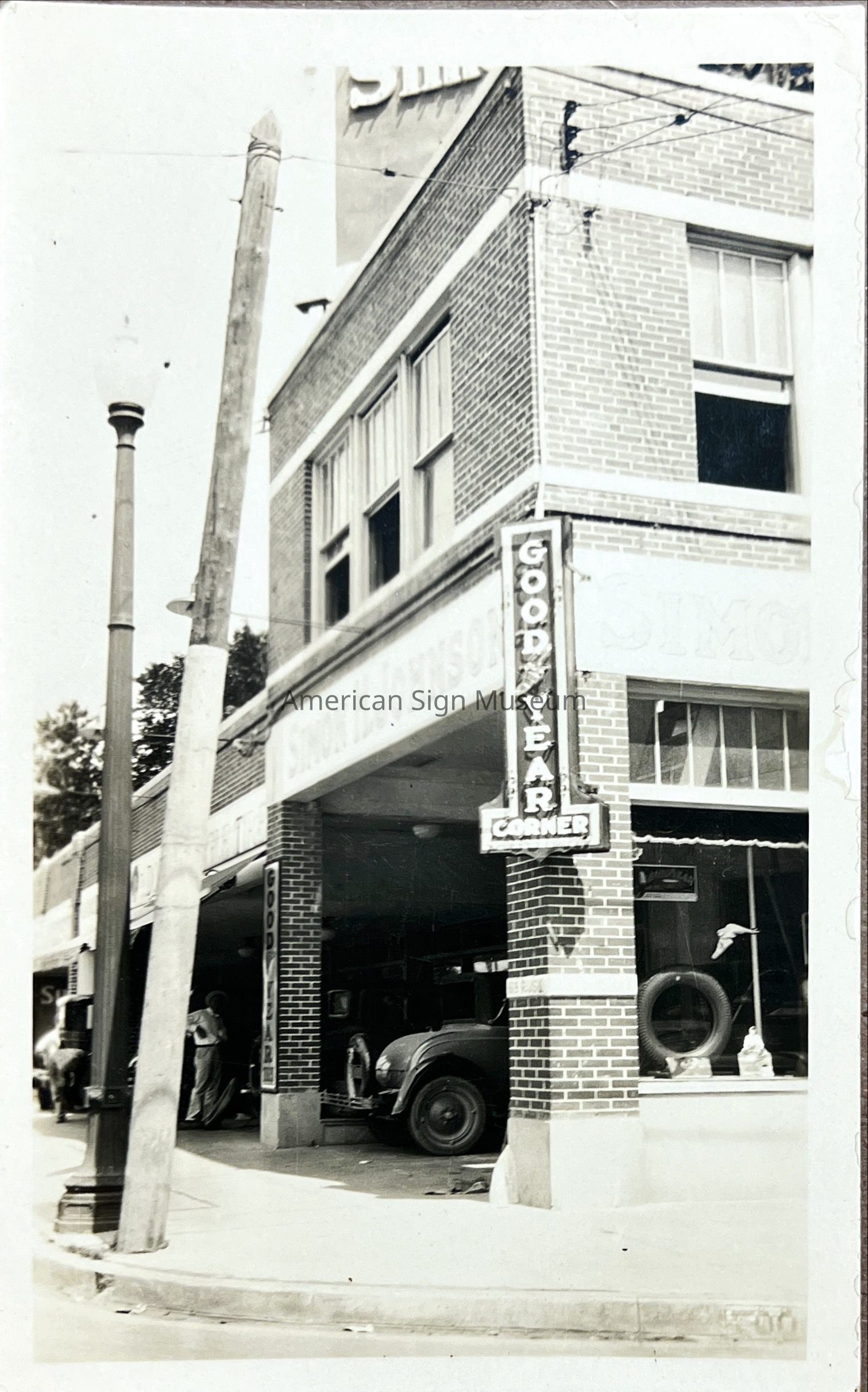 Goodyear Corner Early Neon Sign - Photograph picture number 1
