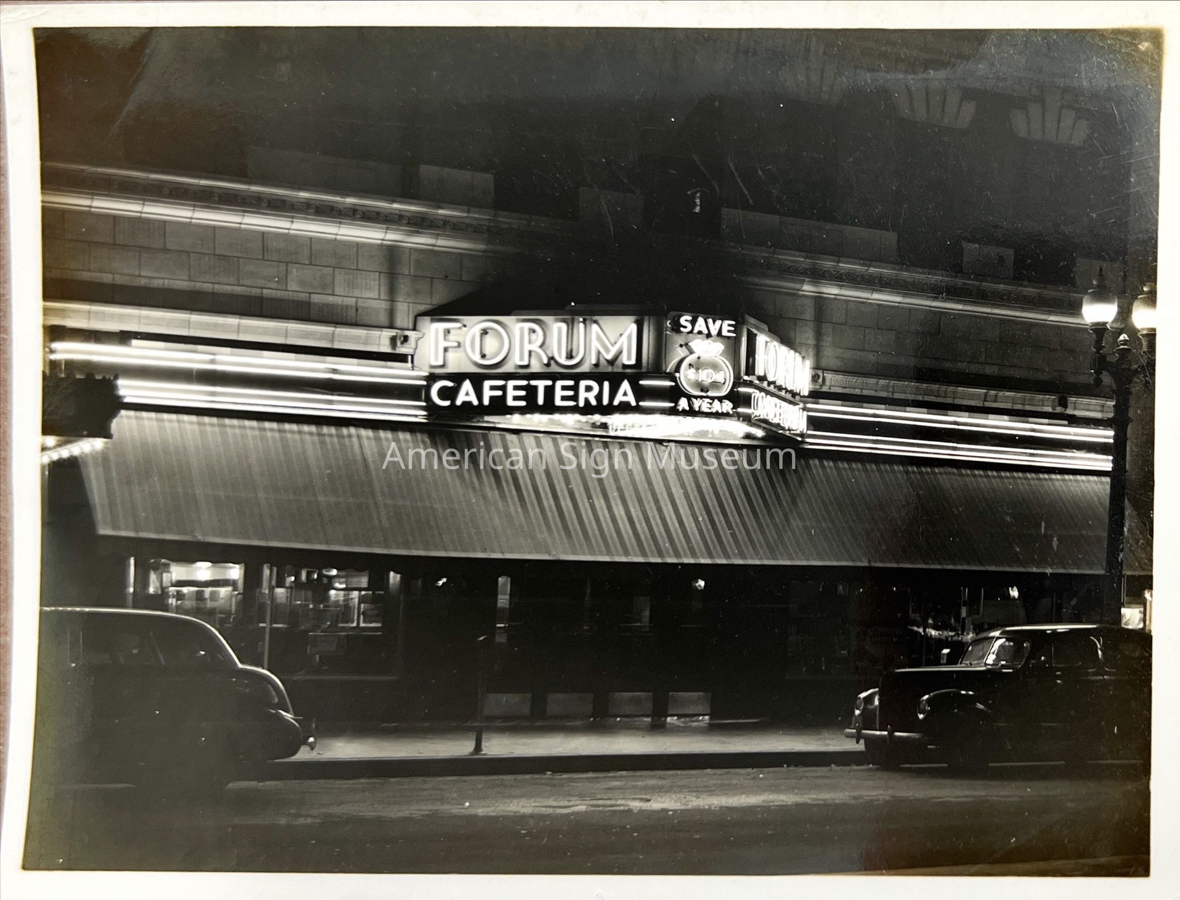 Forum Cafeteria Early Neon Sign at Night - Photograph picture number 1