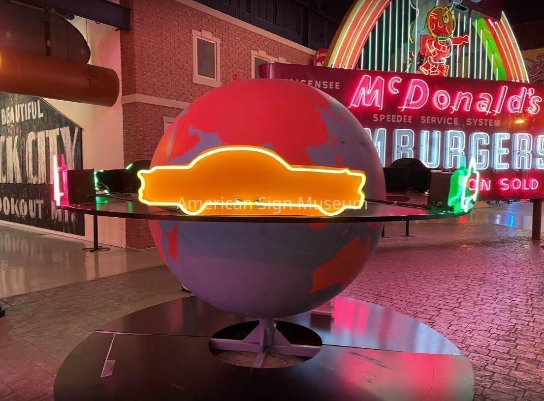 Earl Scheib Neon Globe Sign picture number 1
