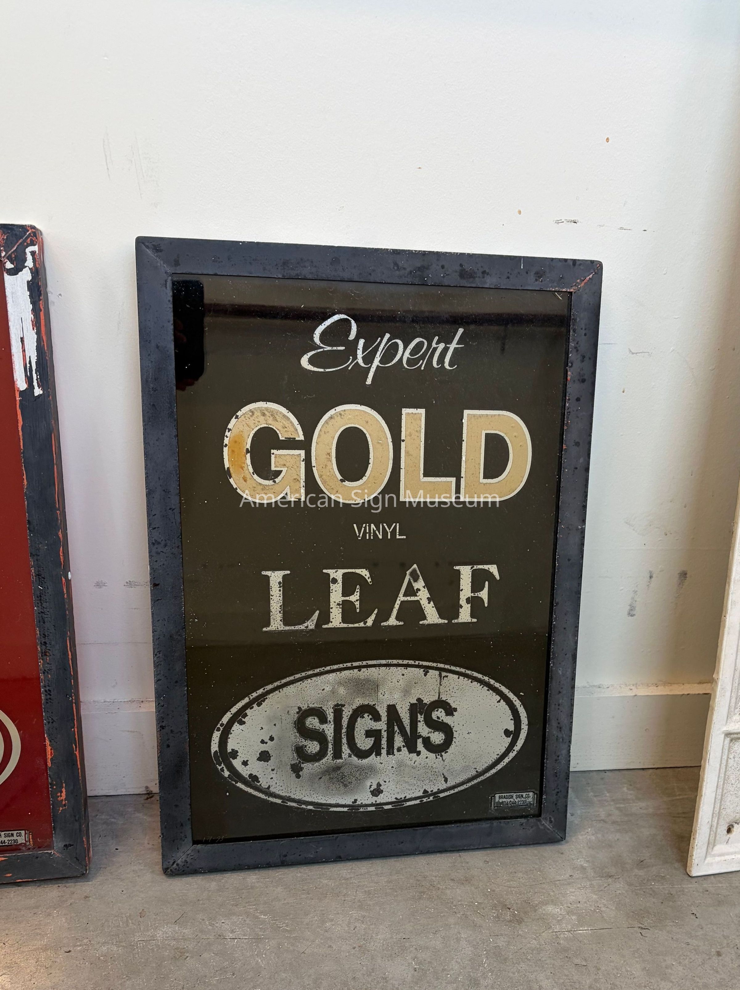 Expert Gold Vinyl Leaf Signs Vinyl Sign picture number 1
