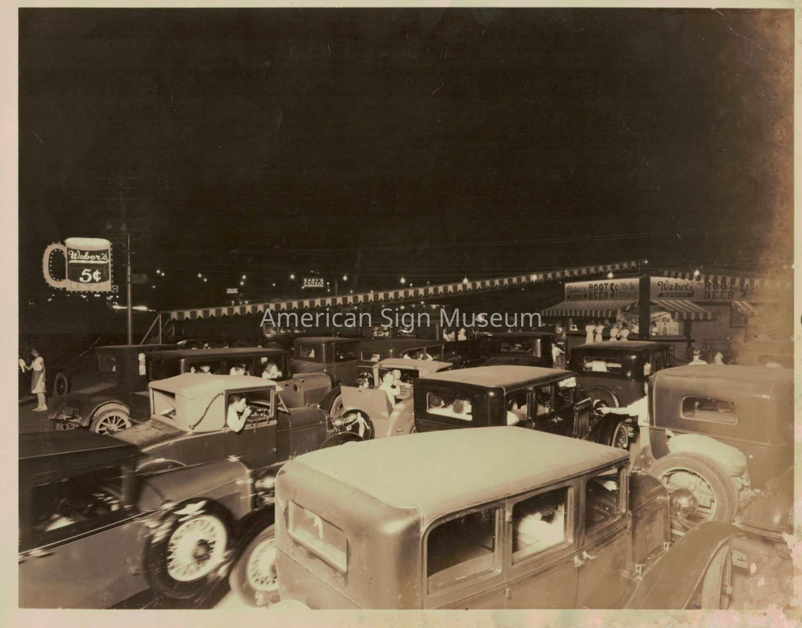 Weber's Root Beer Stand Neon Signs Photograph picture number 1