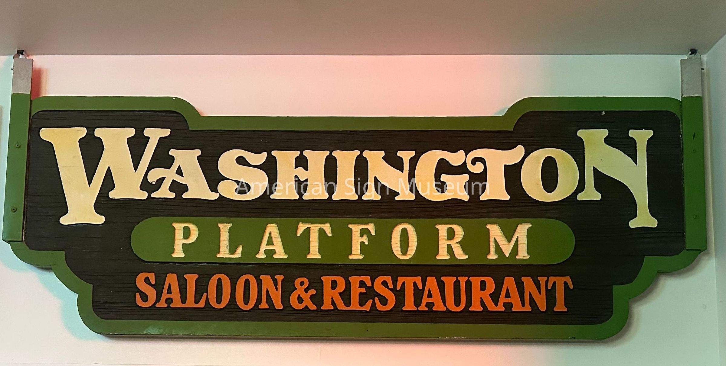 Washington Platform Saloon & Restaurant Sign picture number 1