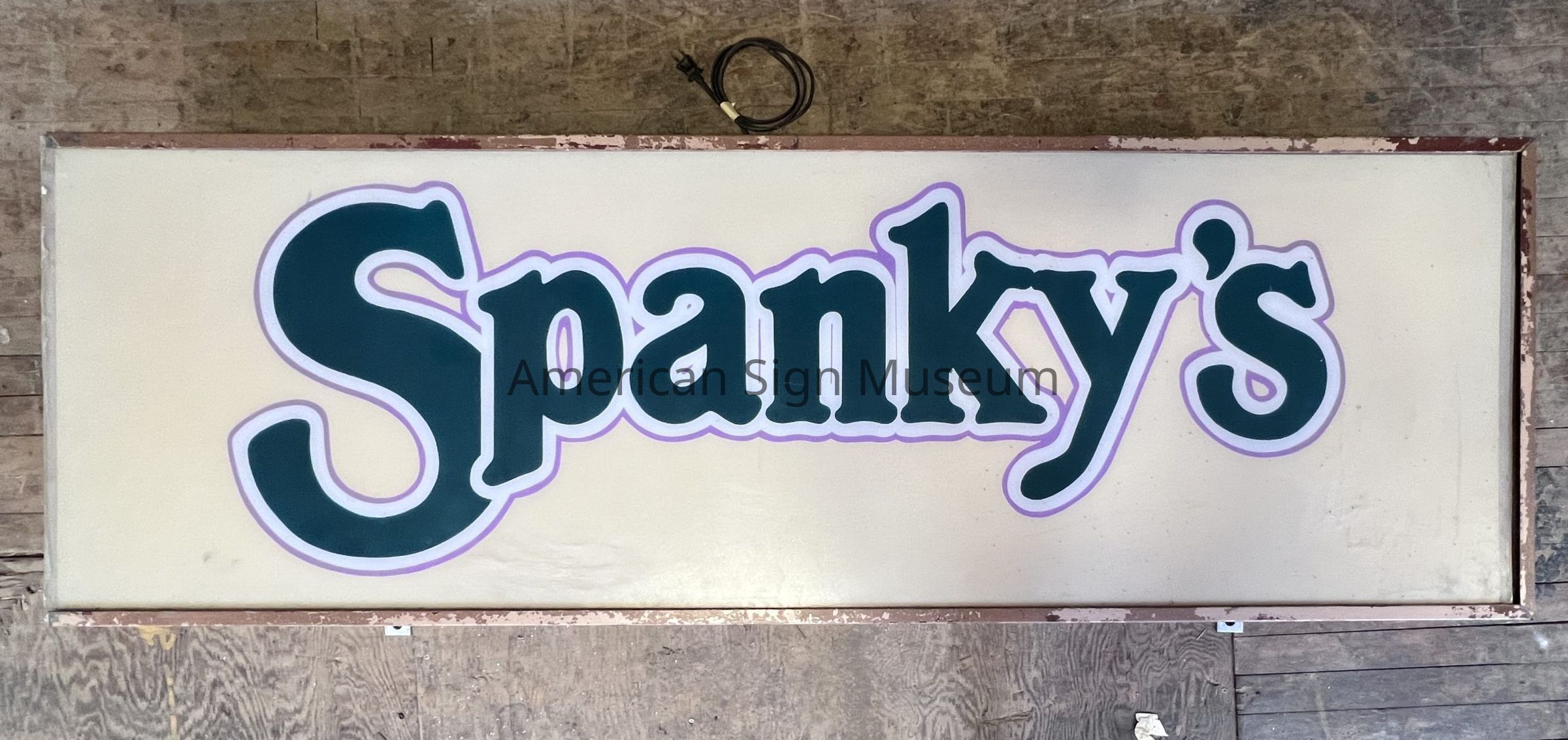 Spanky's Plastic Sign picture number 1