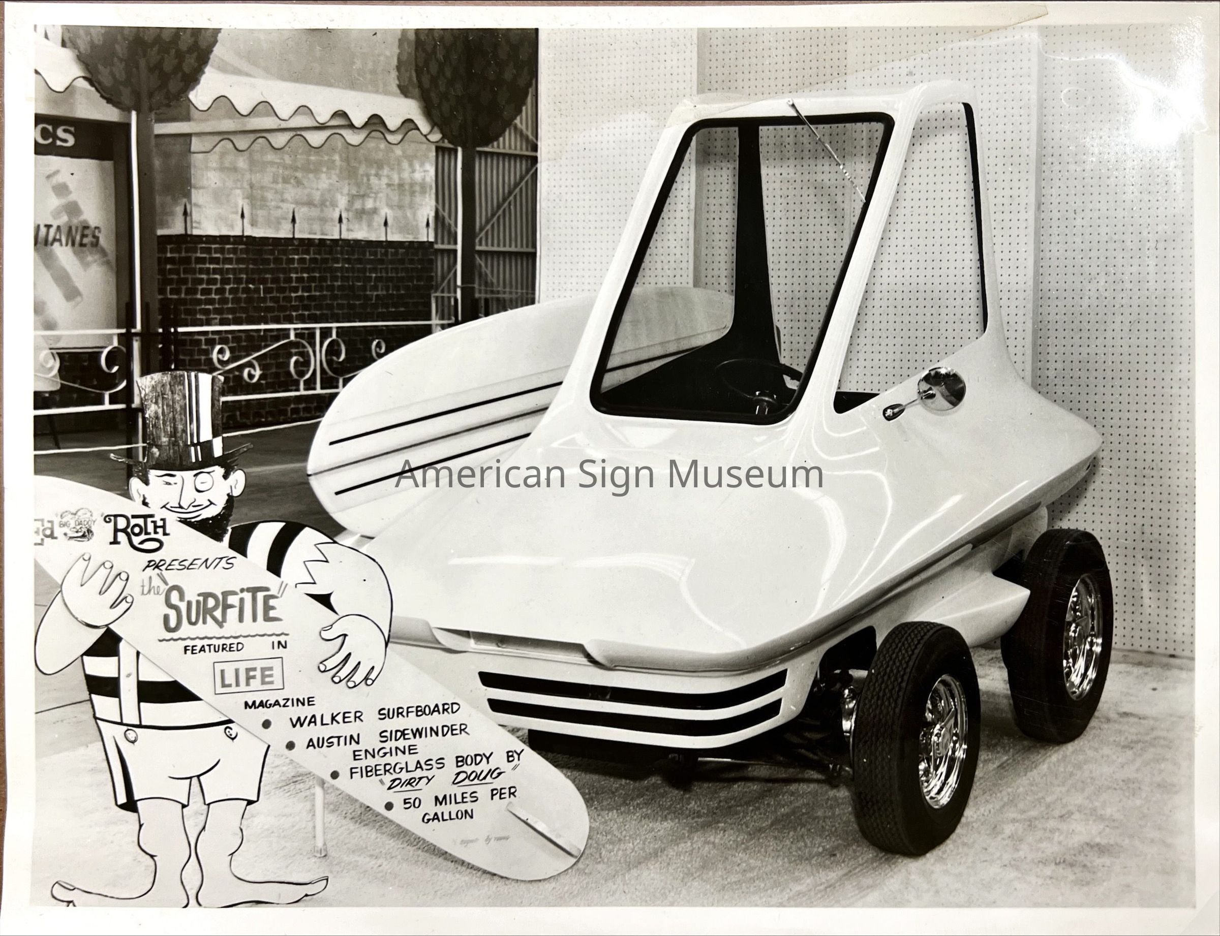 Ed Roth Vehicles - Photograph picture number 1