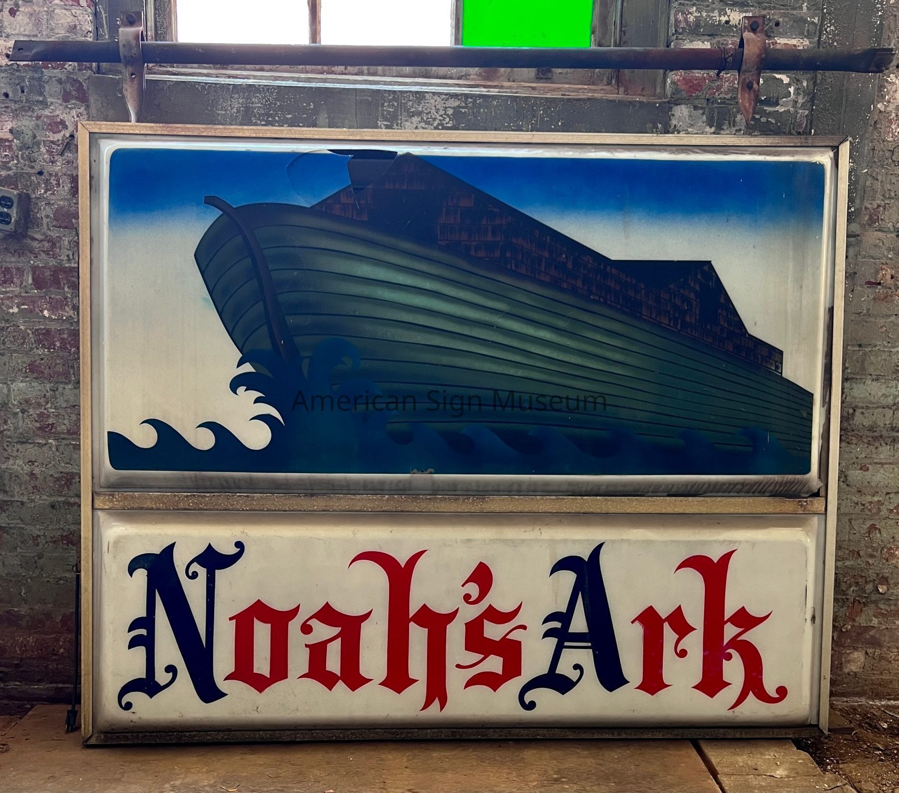 Noah's Ark Plastic Sign picture number 1