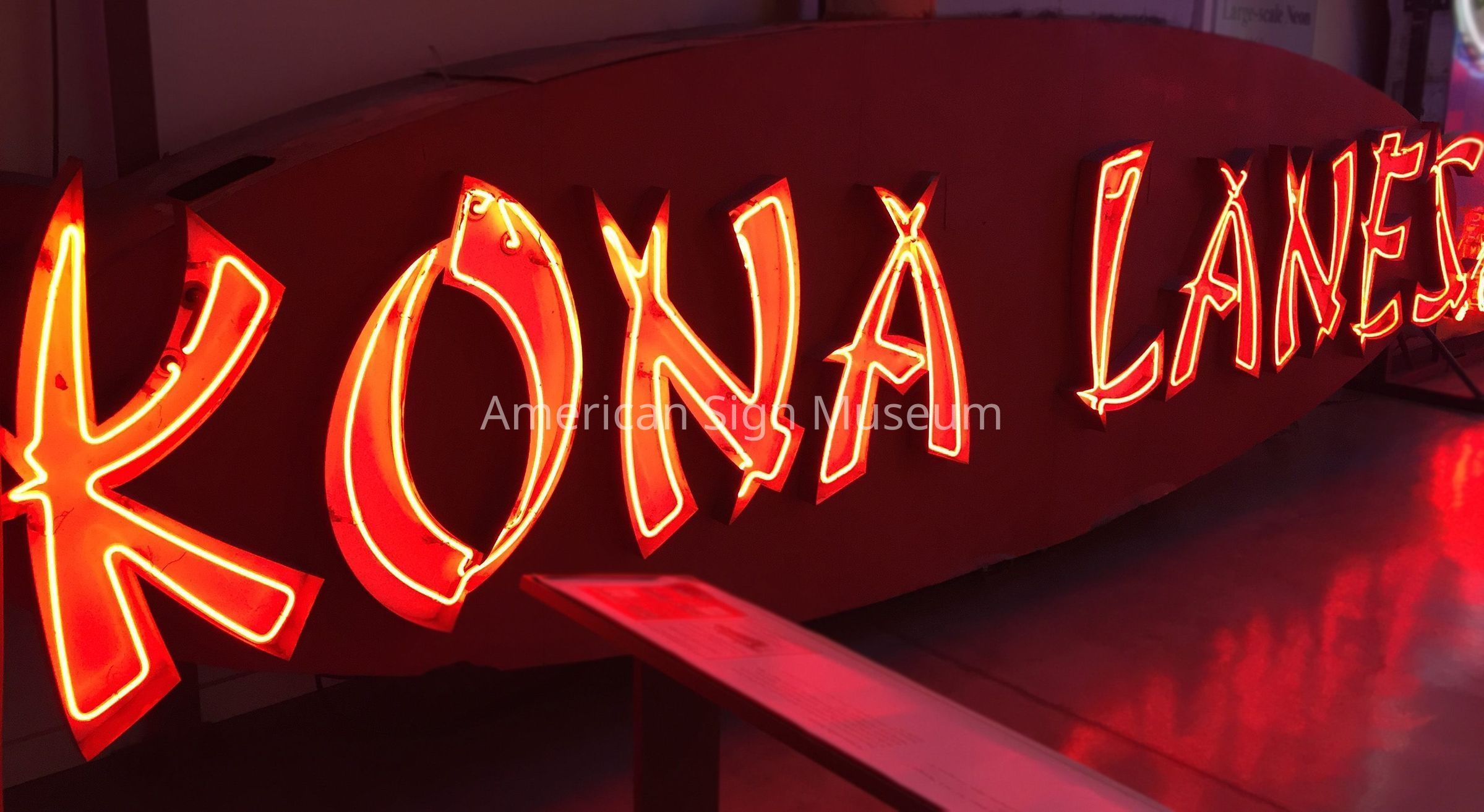 Kona Lanes Neon Sign picture number 1