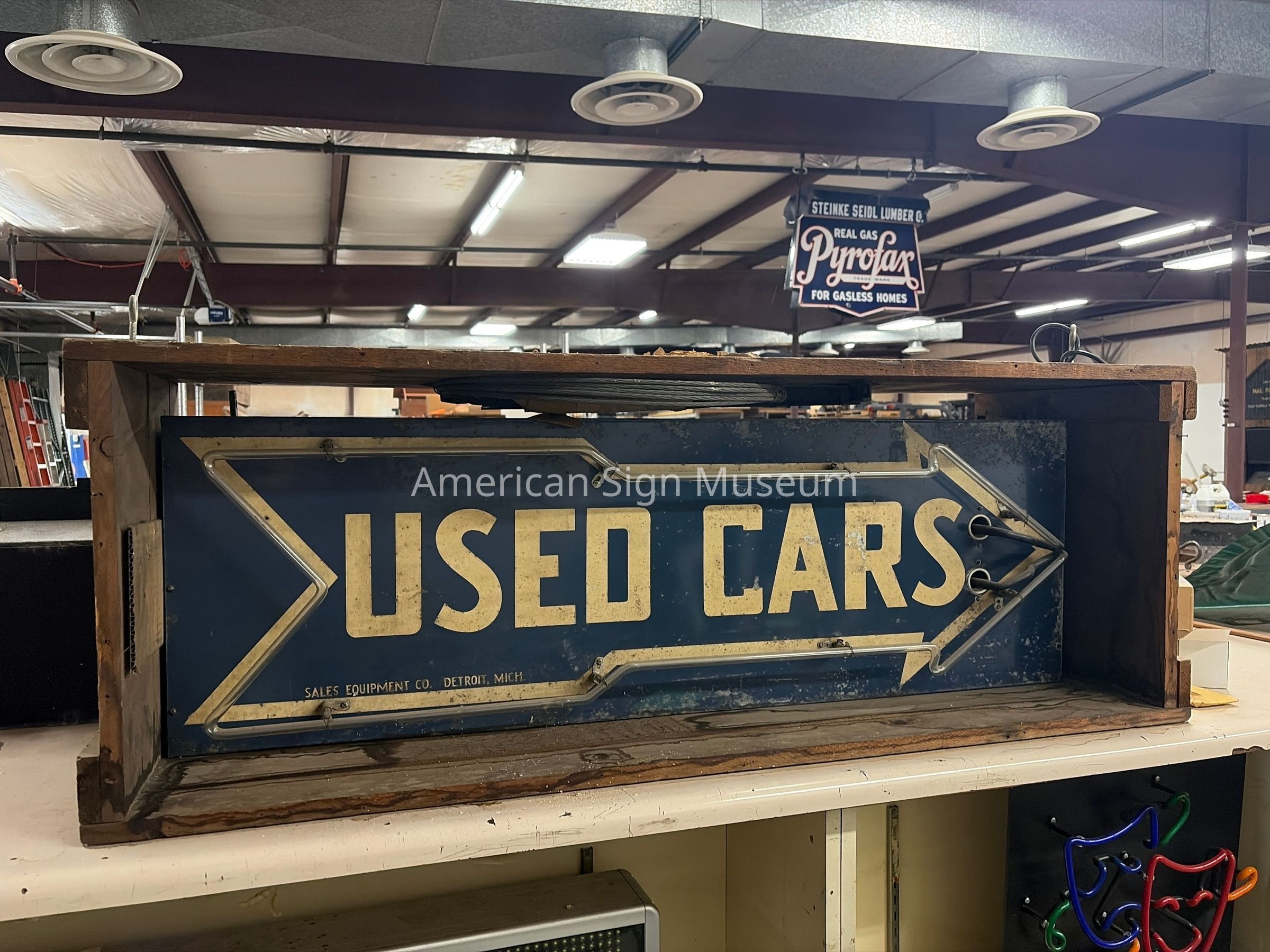 Used Cars Tin and Neon Arrow NOS Sign picture number 1