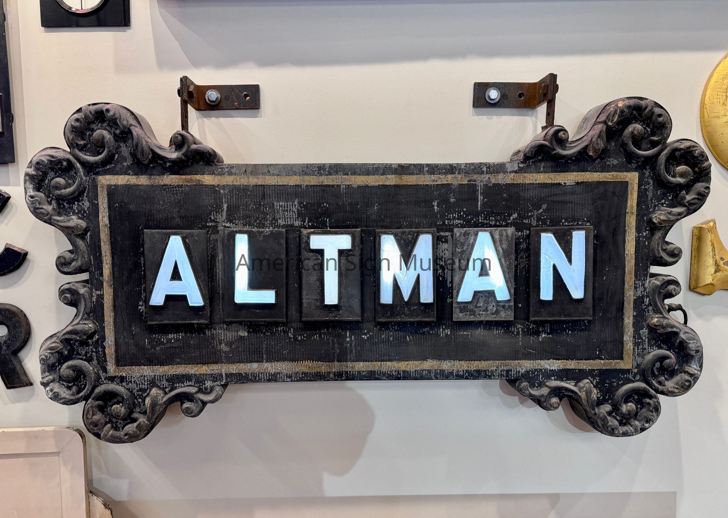 Altman Changeable Glass Letter & Metal Sign picture number 1