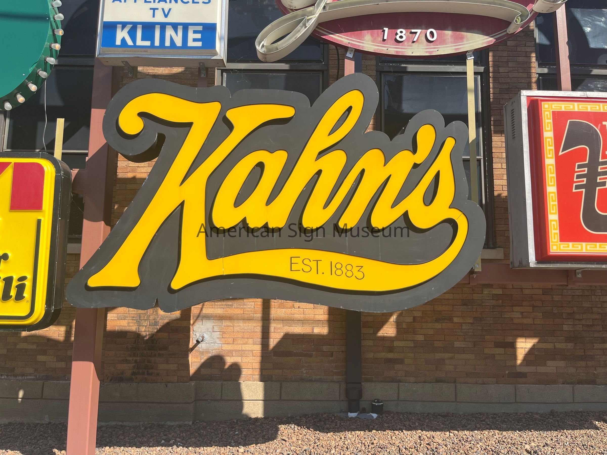 Kahn's Plastic Sign picture number 1