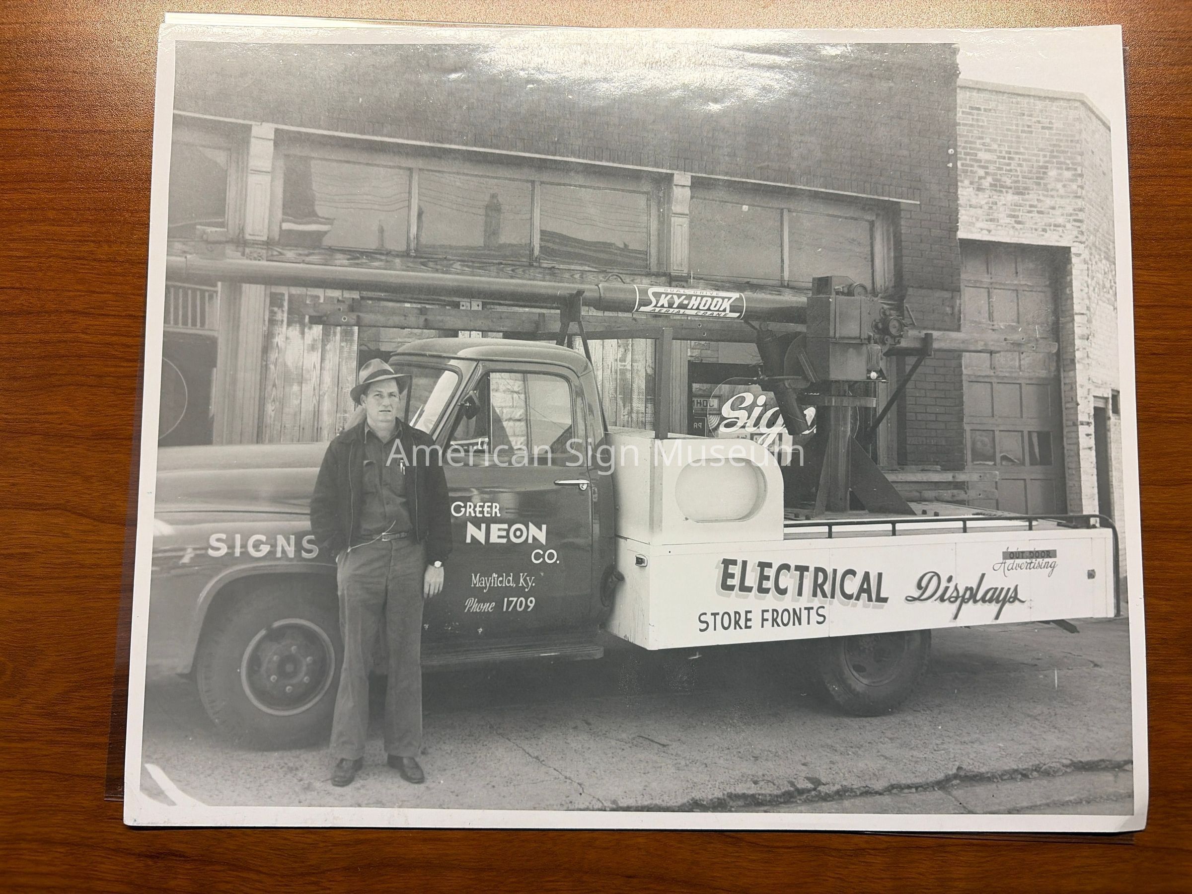 Ford Greer and Greer Neon Co. Truck Photograph picture number 1