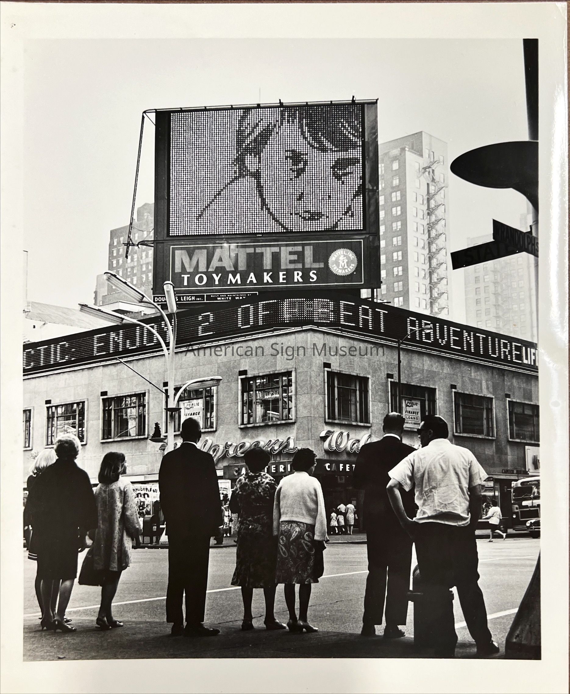 Mattel Epok Sign - Photograph picture number 1