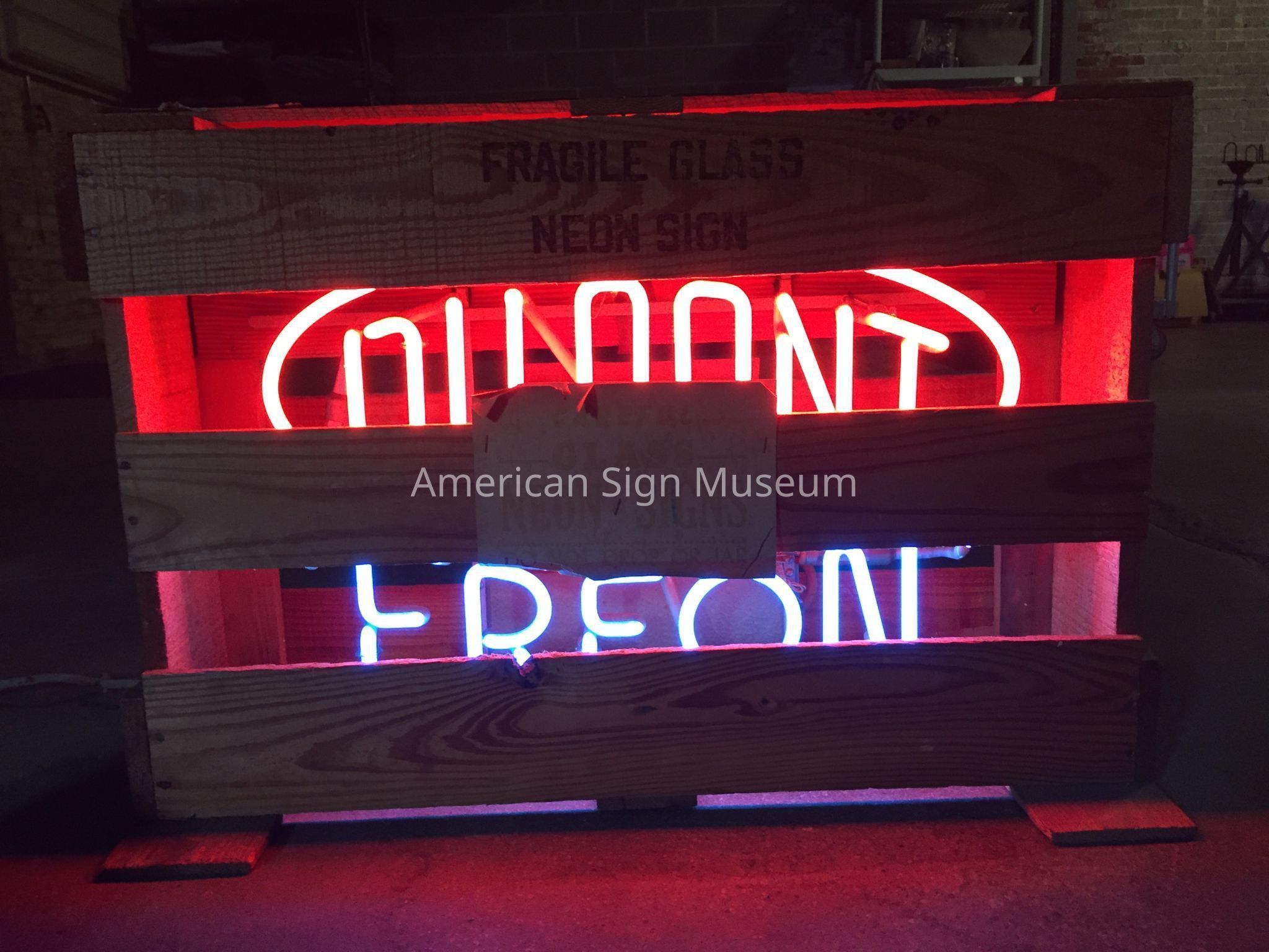 Dupont Freon New Old Stock NOS Neon Sign picture number 1