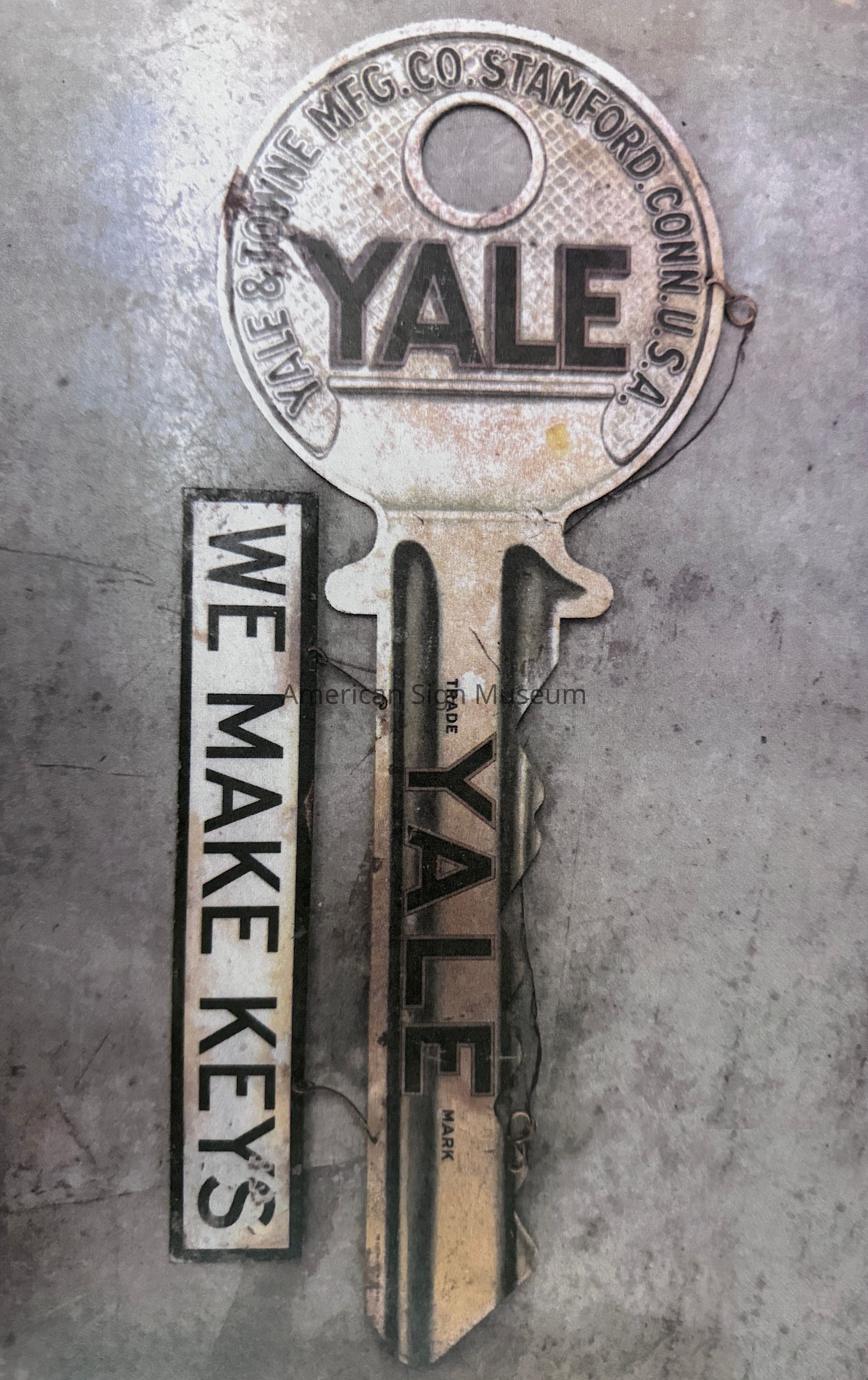 Yale Double-Faced Key-Shaped Trade Sign picture number 1