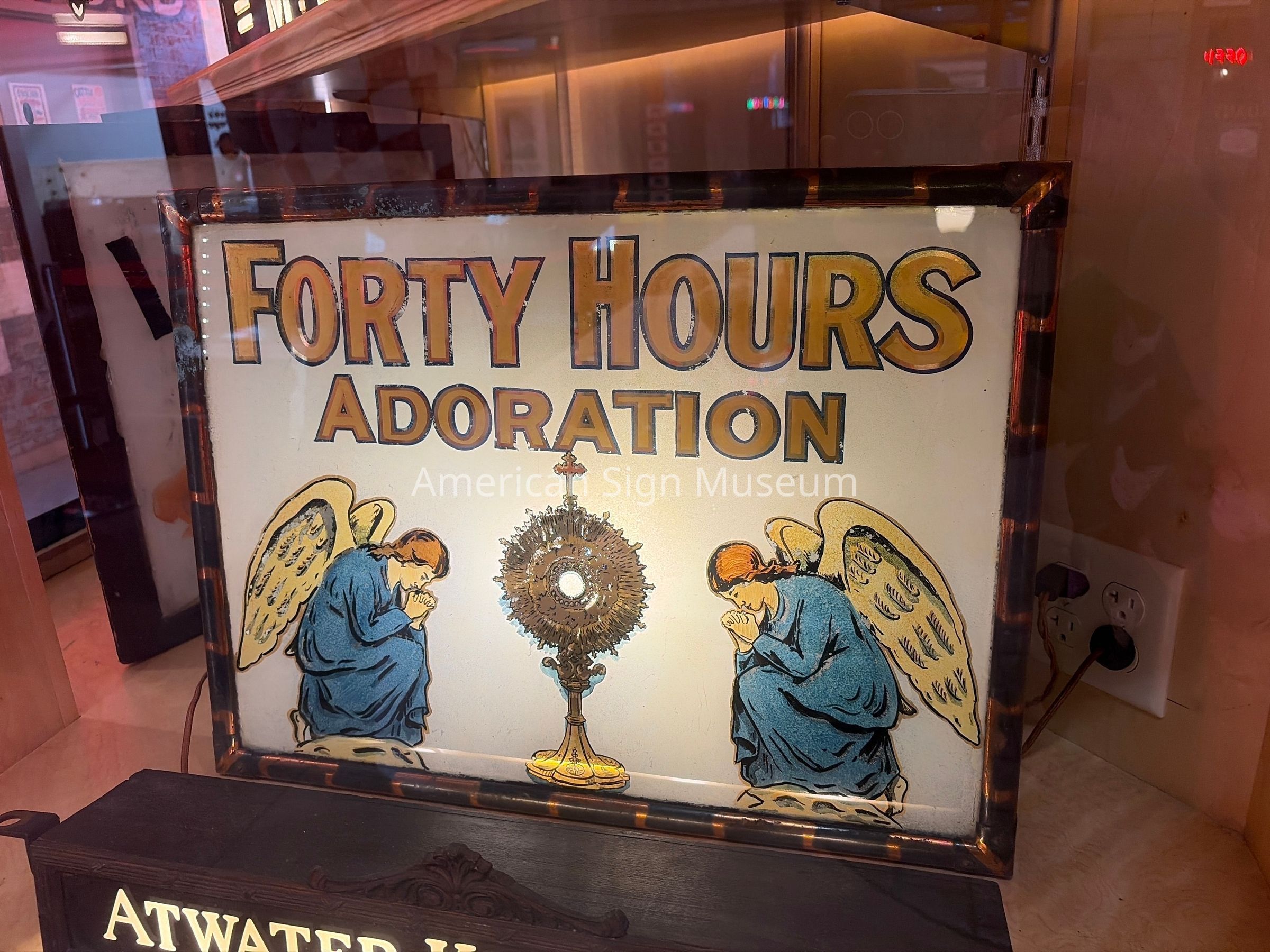 Forty Hours Adoration Goldleaf Glass Sign picture number 1