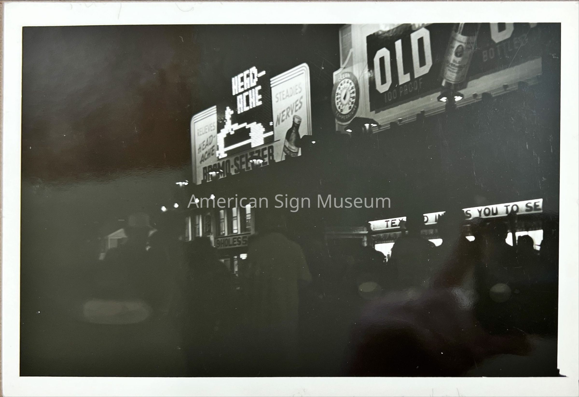 Bramo-Seltzer Sign - Photograph picture number 1