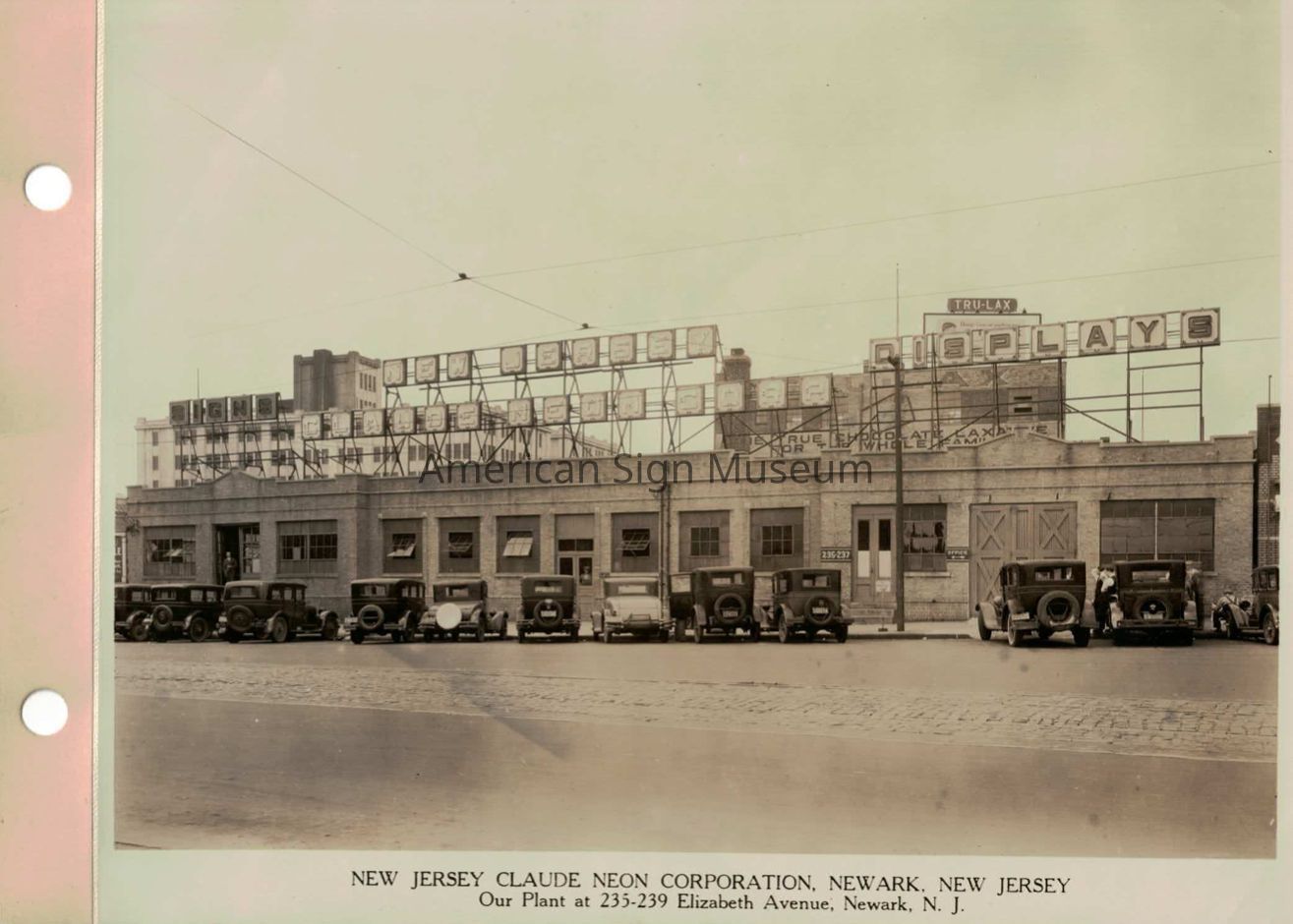 Claude Neon Corp. Newark NJ Employee Photograph picture number 1