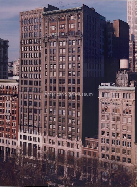 Ornamental Architectural Lighting - Photographs picture number 1