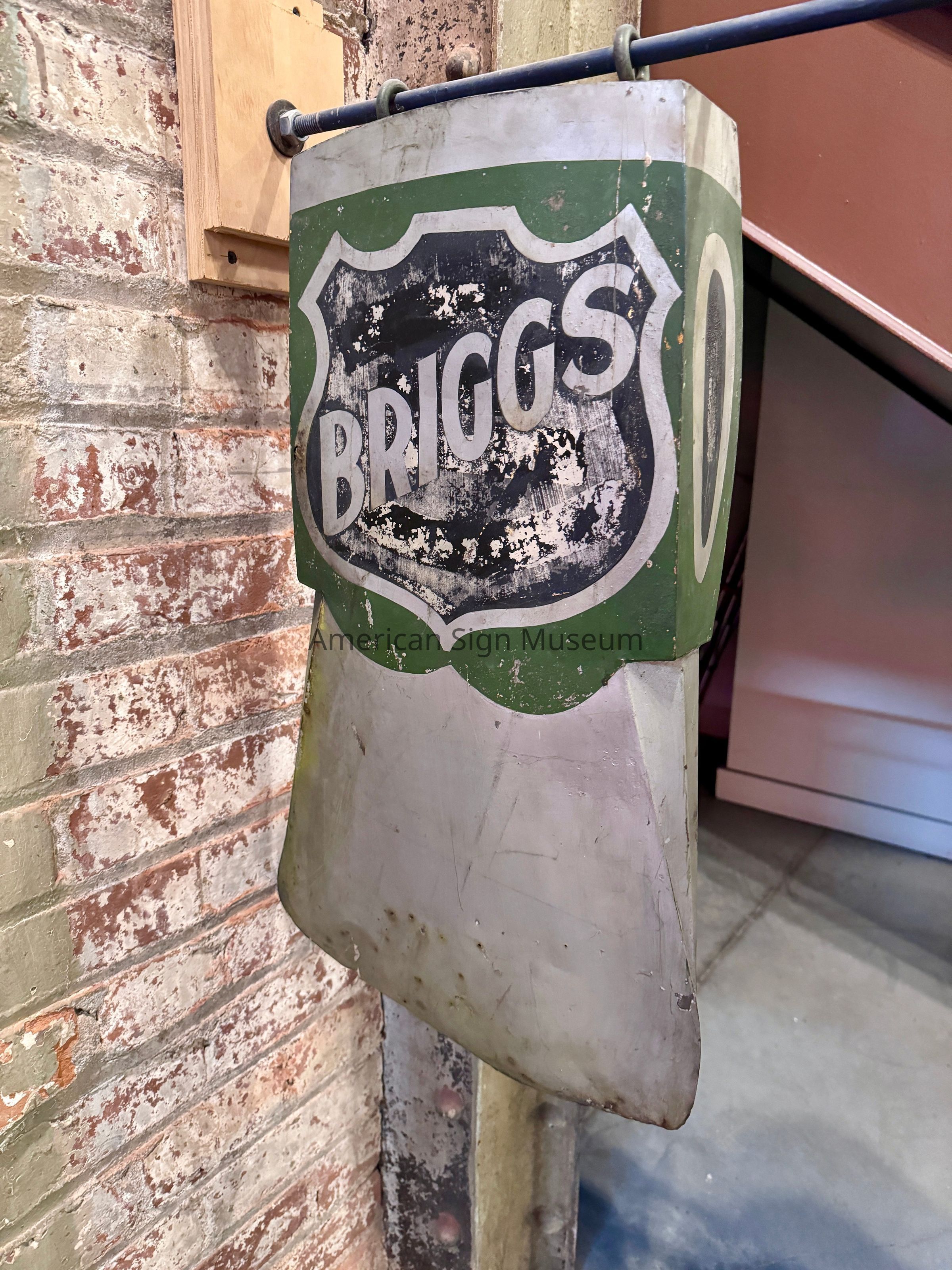 Briggs Ax Head Trade Sign picture number 1