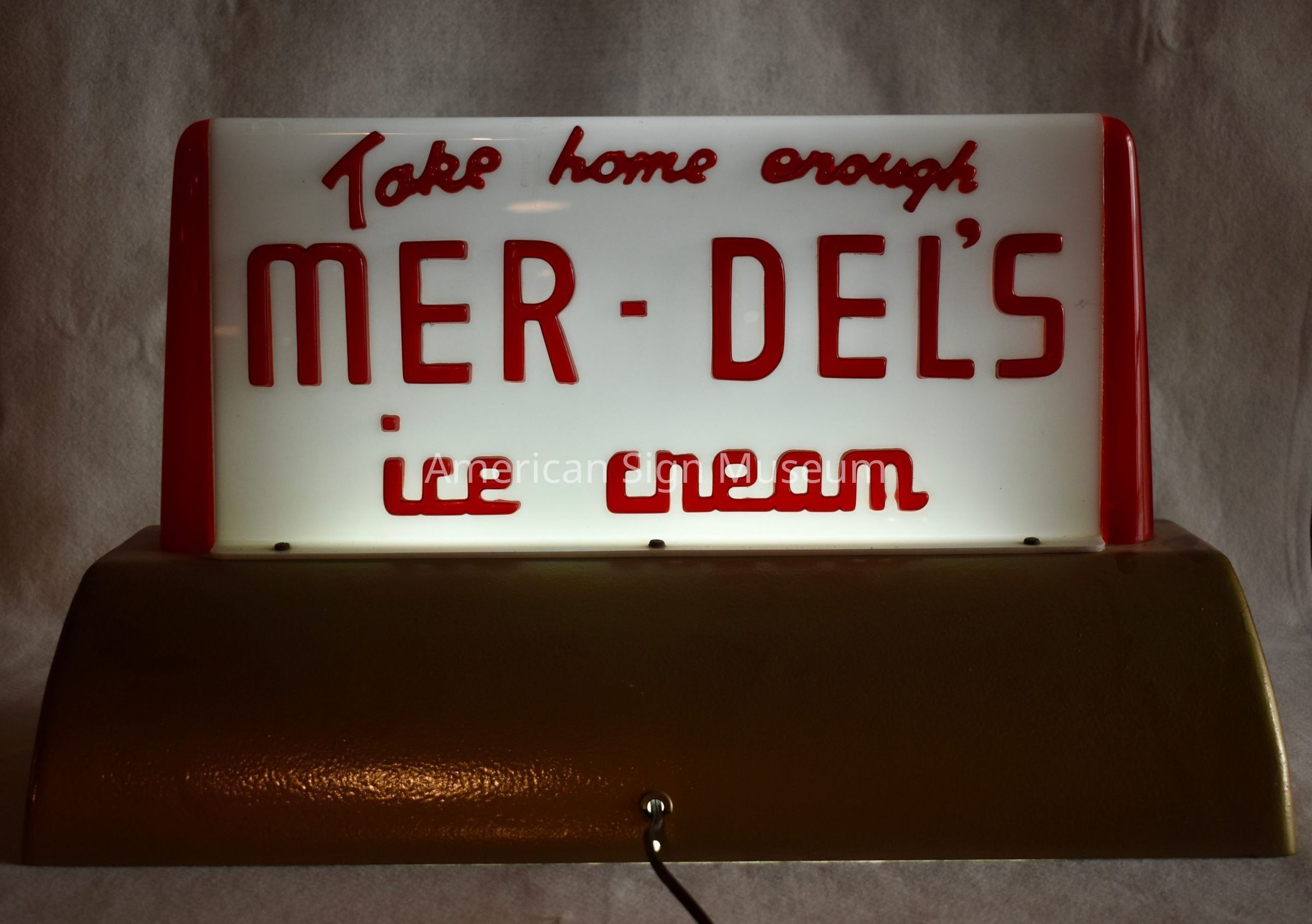 Mer-Del Point-of-Purchase POP Plastic Sign picture number 1