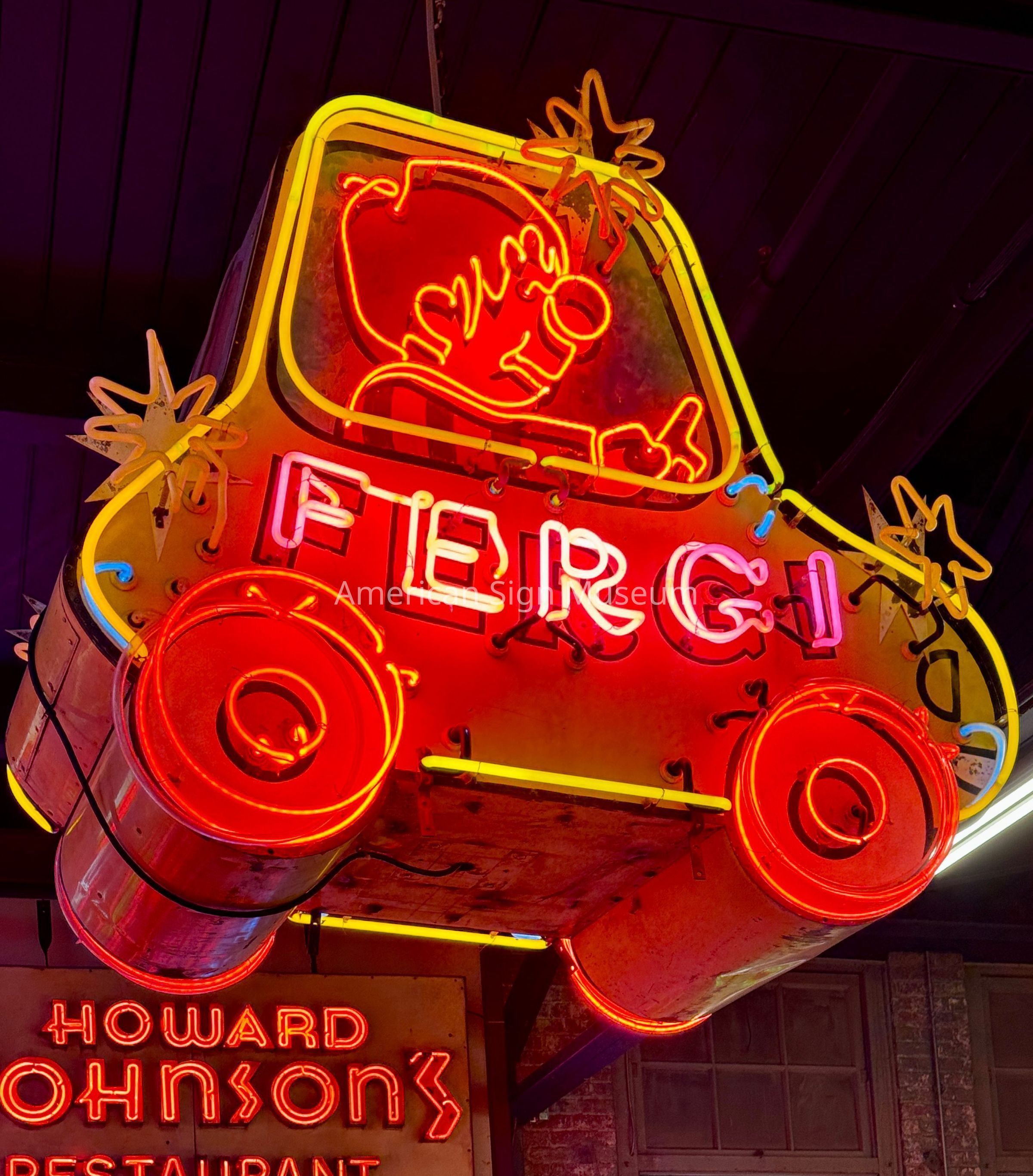 Fergi Ferguson Car Wash Animated Neon Sign picture number 1