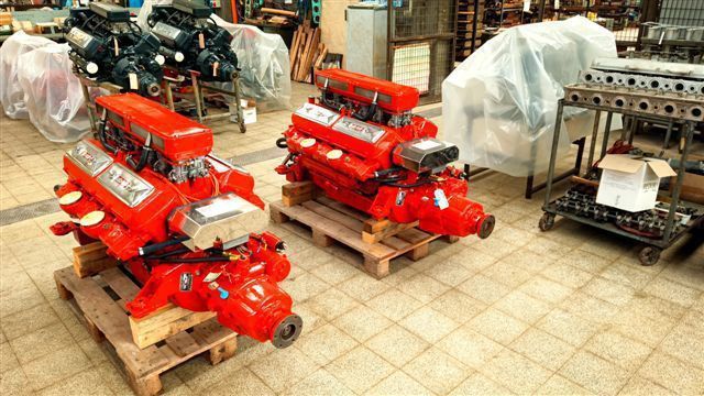 Engines Display