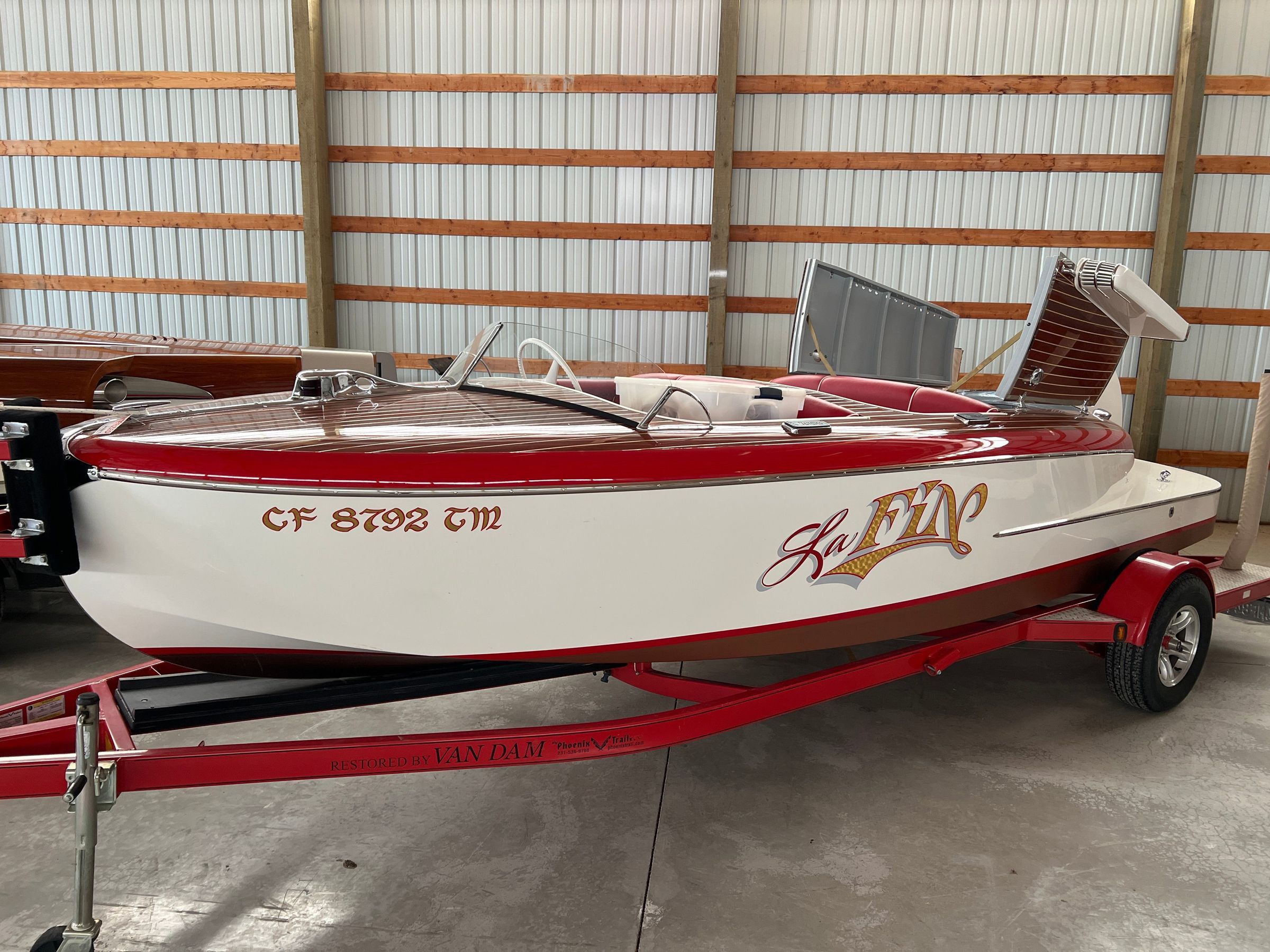 Ventnor runabouts are highly collectable and the Deluxe/Sport Runabout is recognized for its Art Deco design and integrated dorsal fin.