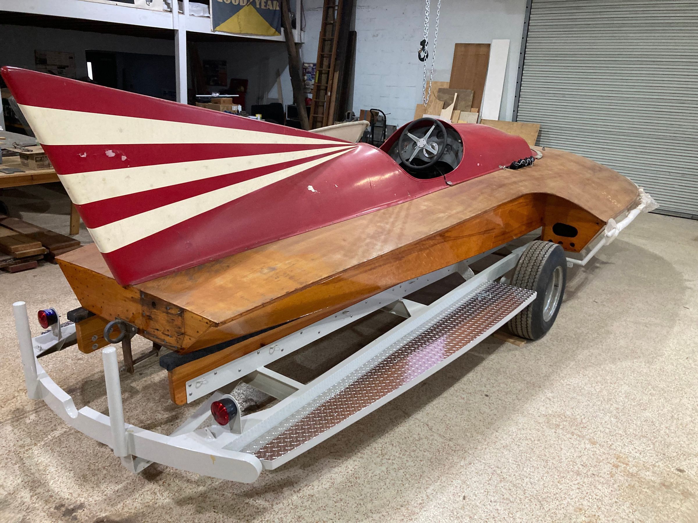 1953 Louis Nuta Hydroplane 7L Race Boat 23' picture number 1