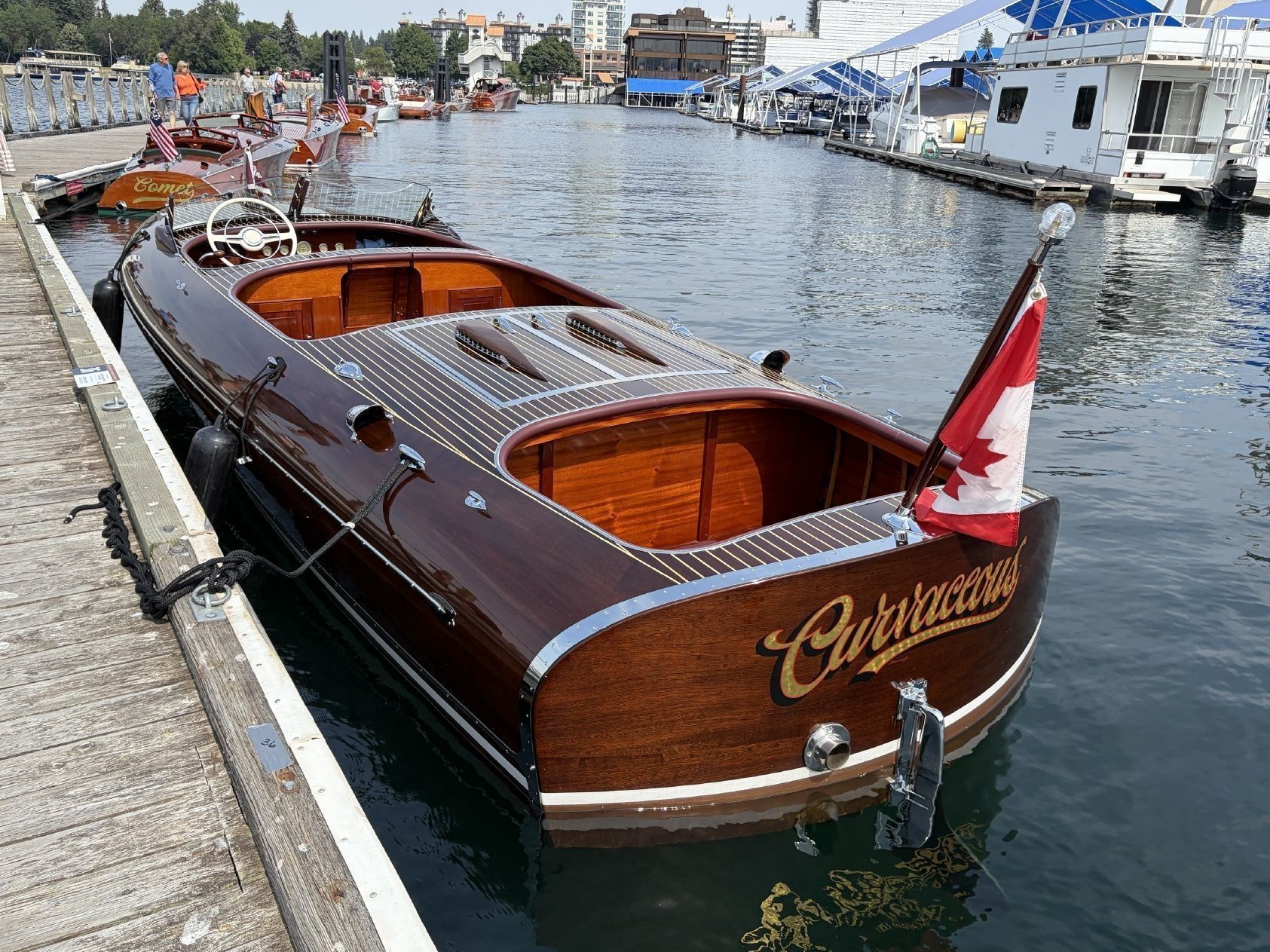 Greavette 1938 Streamliner Triple Cockpit Runabout 24' picture number 1