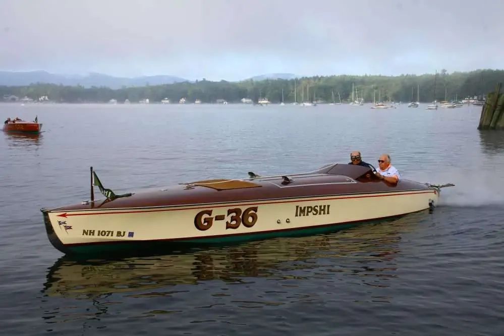 In 1925, naval architect George Crouch designed a 27-1/2 foot race boat that campaigned in more Gold Cup races than any other boats of that era.