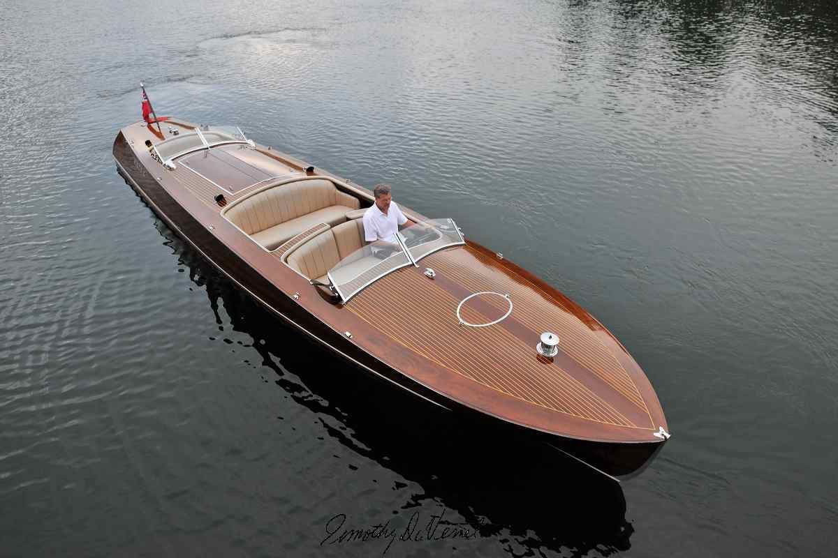 Minett Shields 1929 Hacker Custom Triple Cockpit Runabout 39' picture number 1