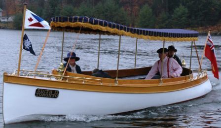 1905 Fay & Bowen Fantail Launch picture number 1