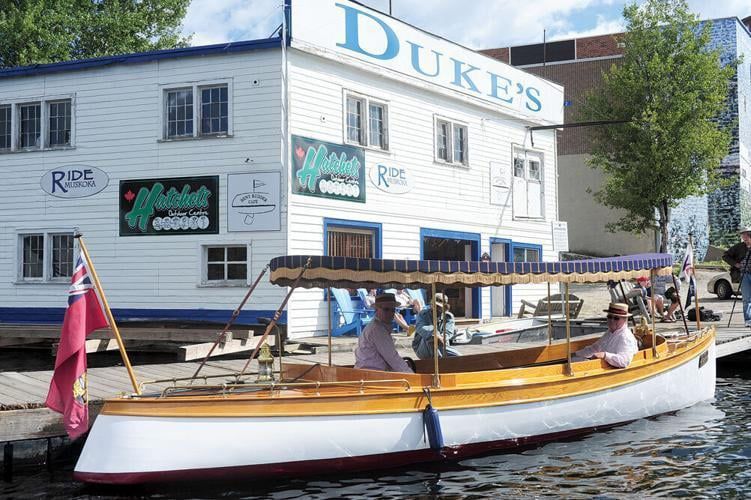 Very early 25' Fay & Bowen Torpedo Stern Launch.