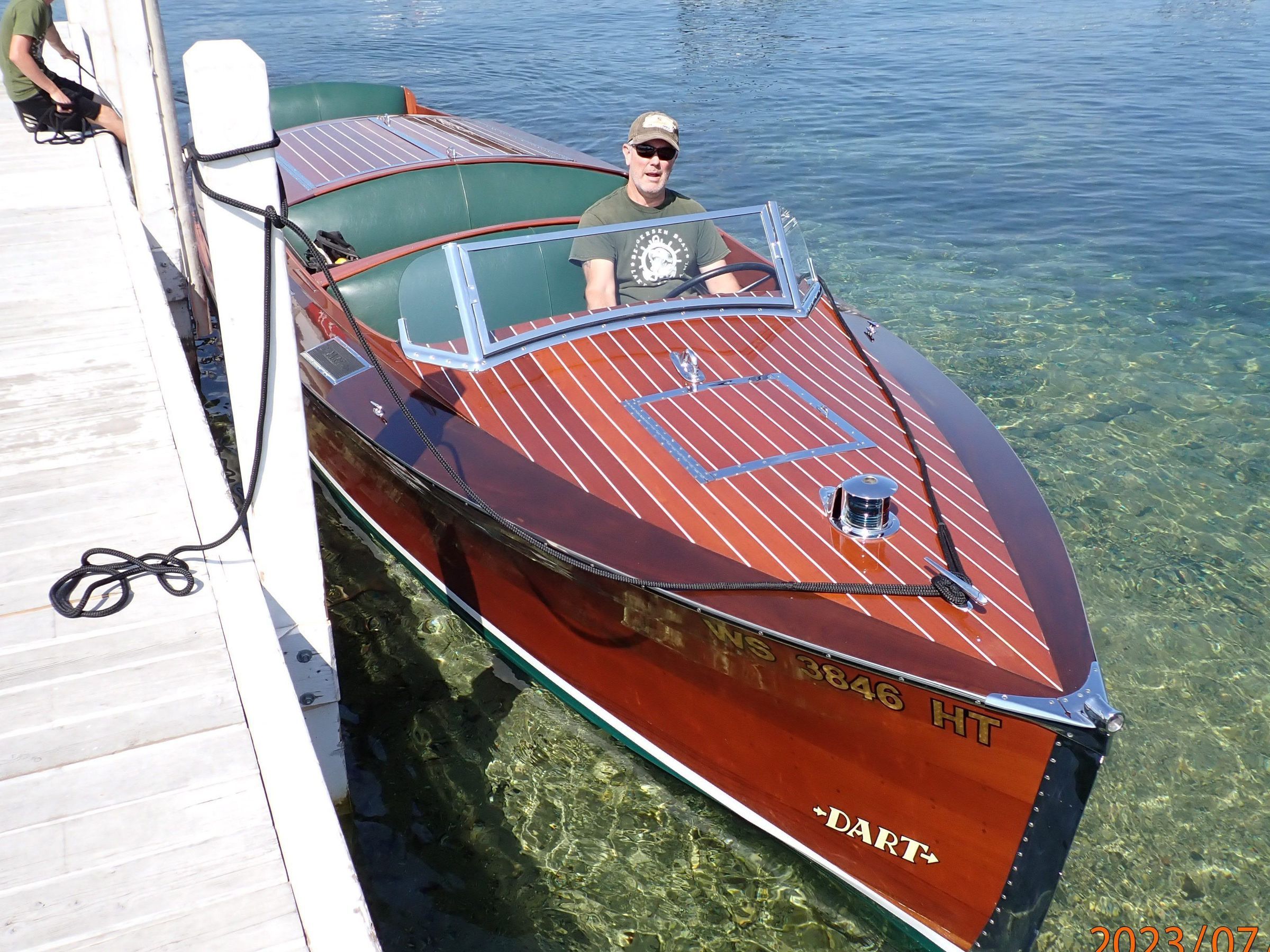 Dart 1931Triple Cockpit Runabout 26' picture number 1