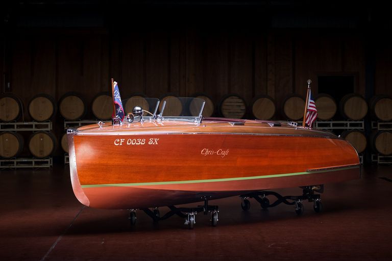 Chris Craft 1939 Runabout Barrel Back 19' picture number 1