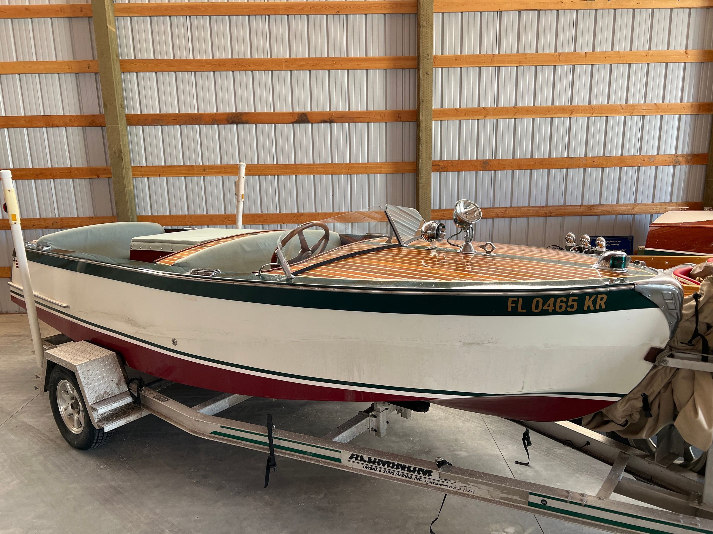 Ventnor 1947 Utility 18' picture number 1