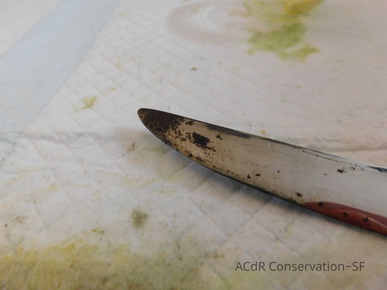 Saber with red and gold tassel - Image 5