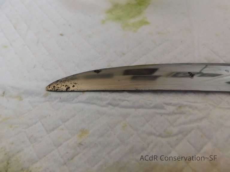 Saber with red and gold tassel - Image 6