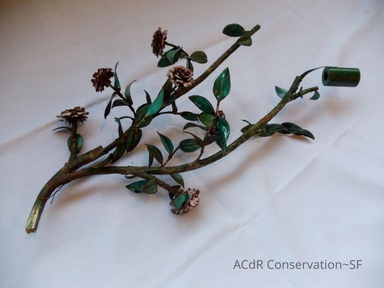 Golden Room - Image 400