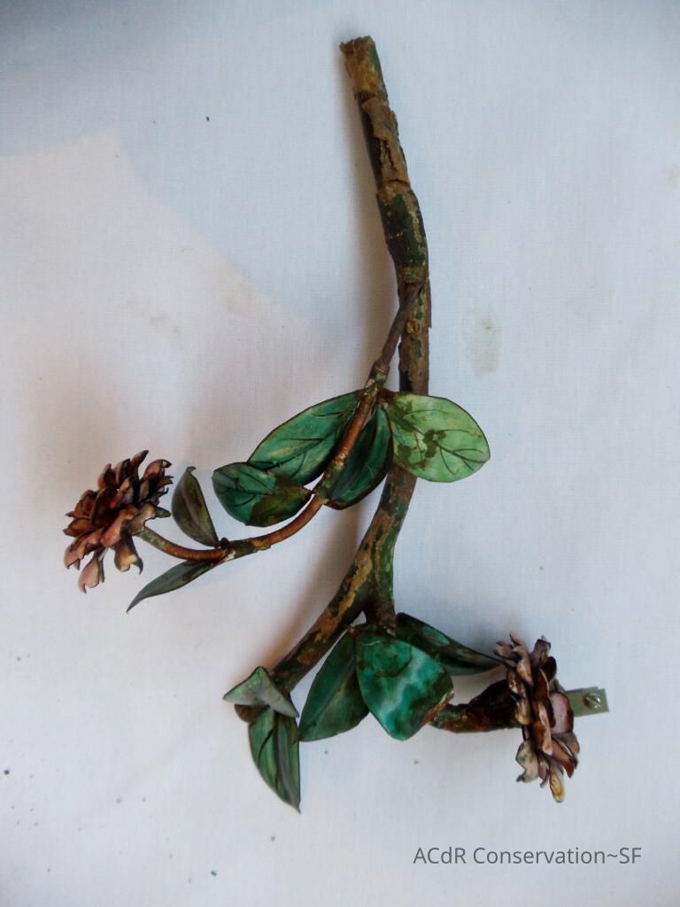 Golden Room - Image 403