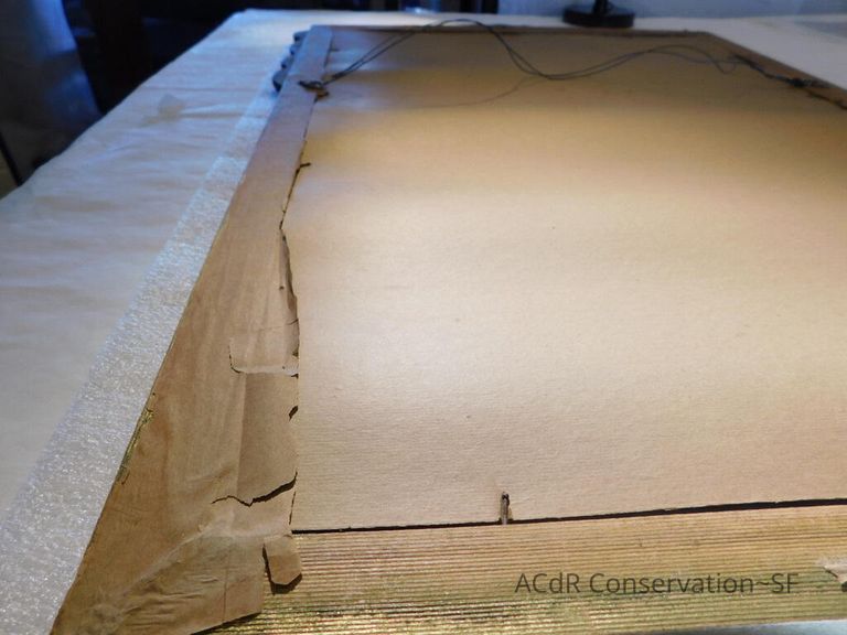 Wood-carved mirror frame with gold pigment - Image 11