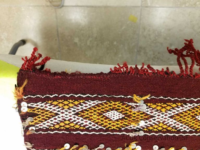 3 textiles and wool samples - Image 5